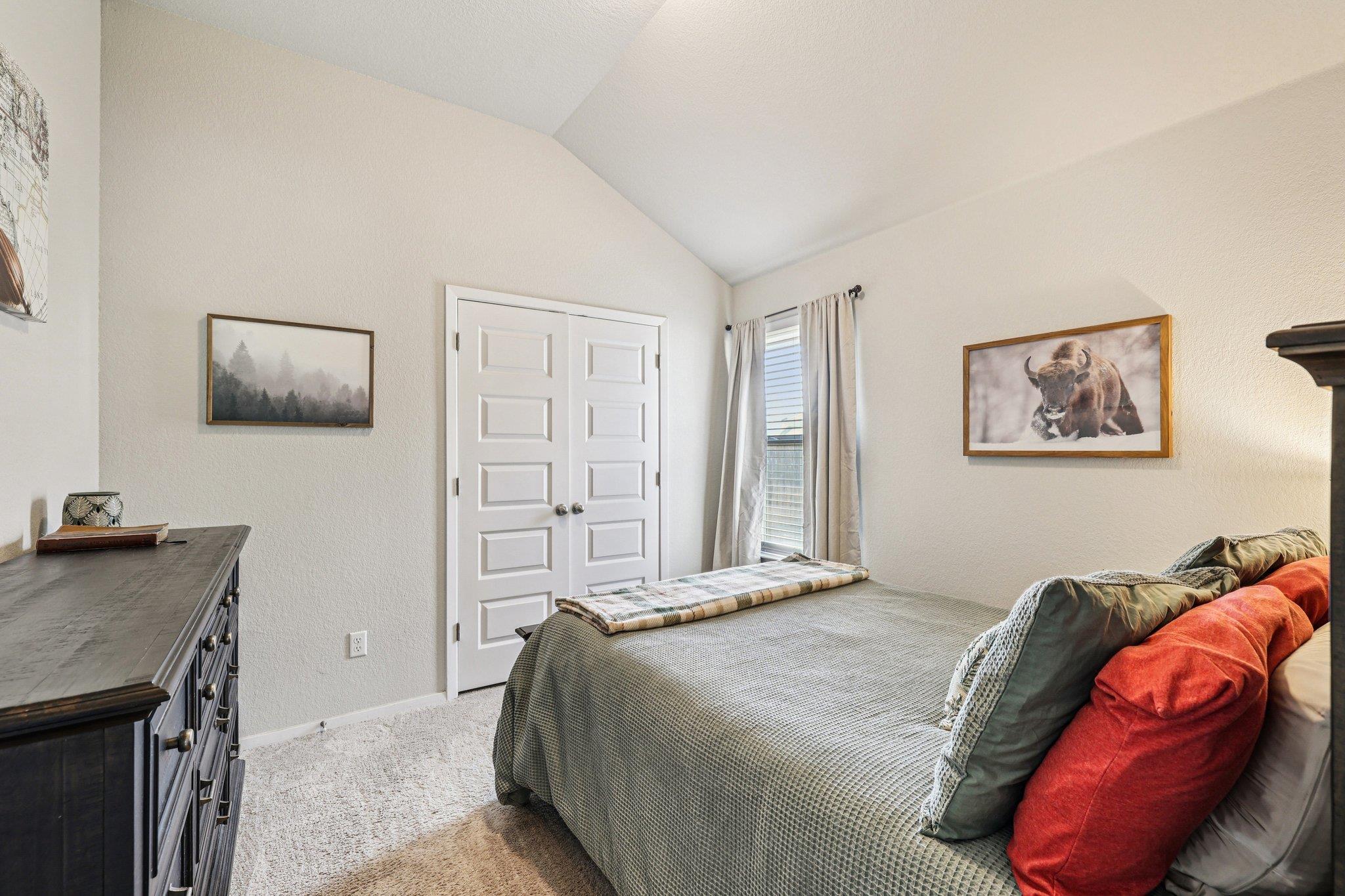 111 Insider Loop Property Photo 20