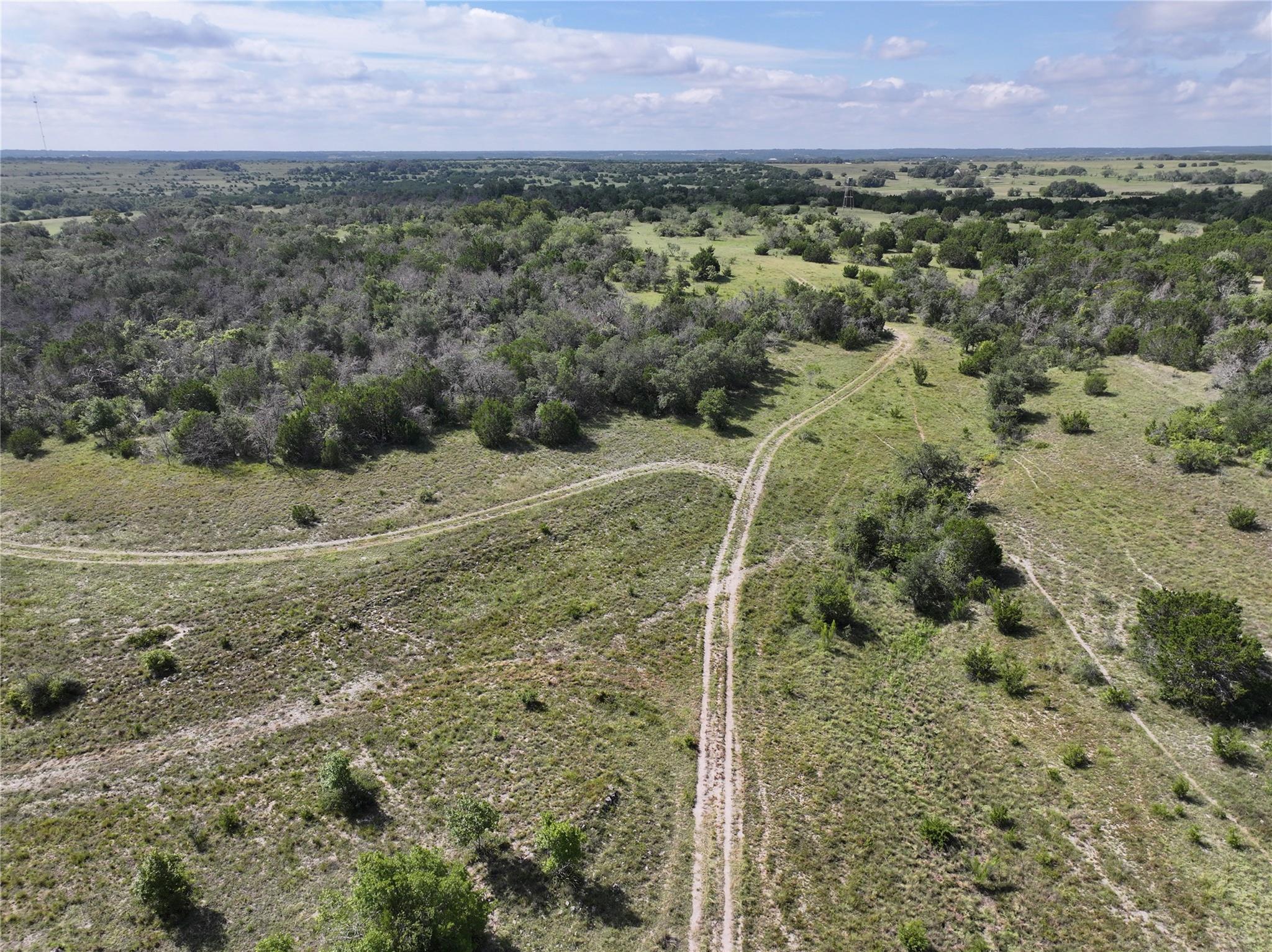 000 John Deere Rd Property Photo 6