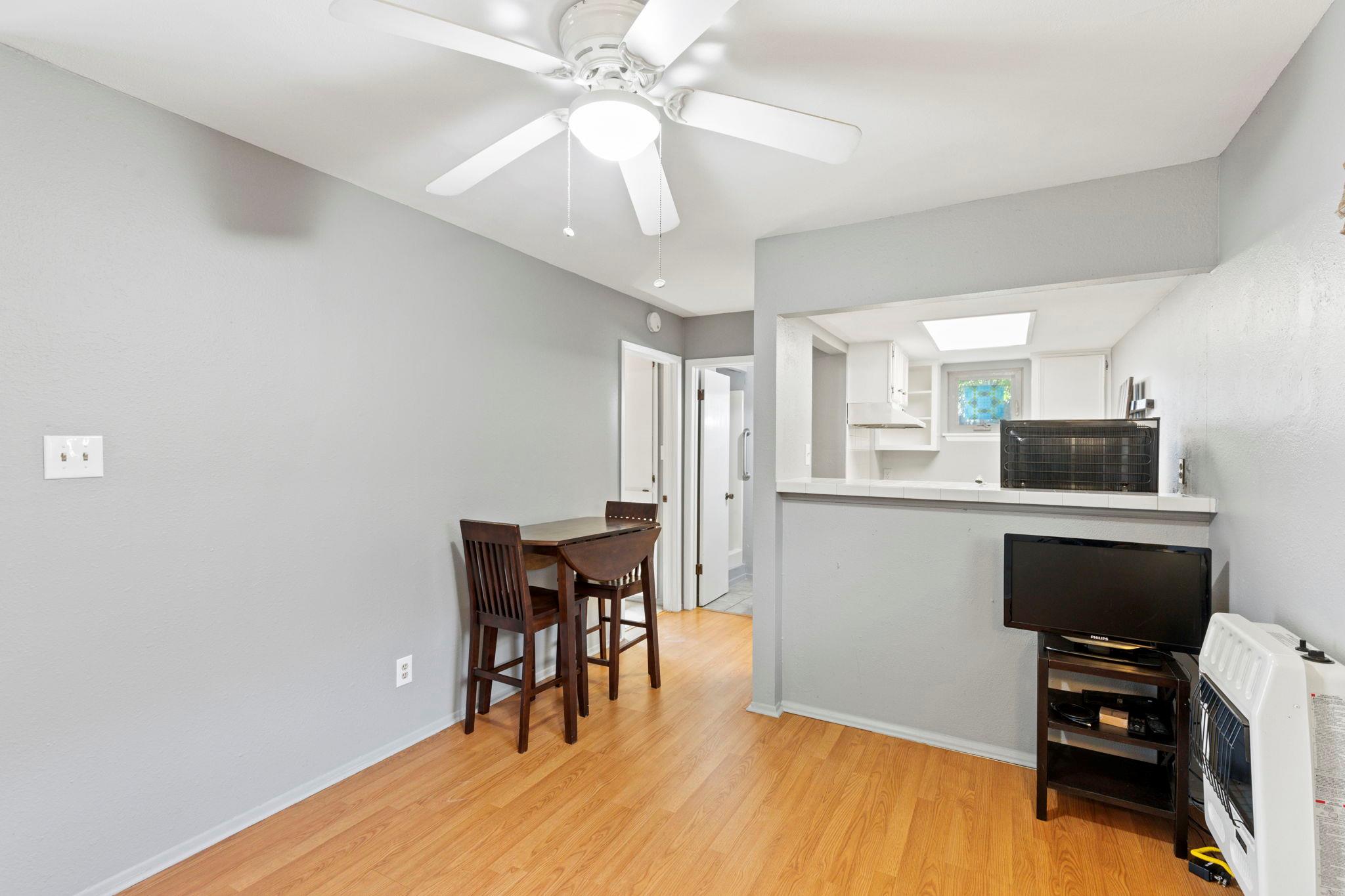 7808 Watson St #b Property Photo 7