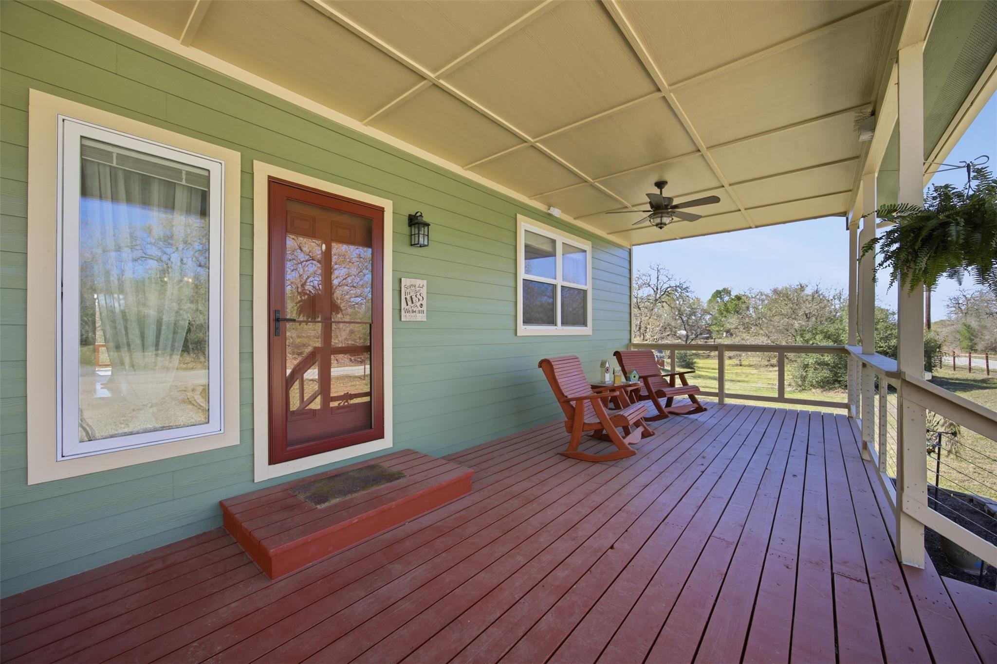 123 Meadowood Dr Property Photo 4