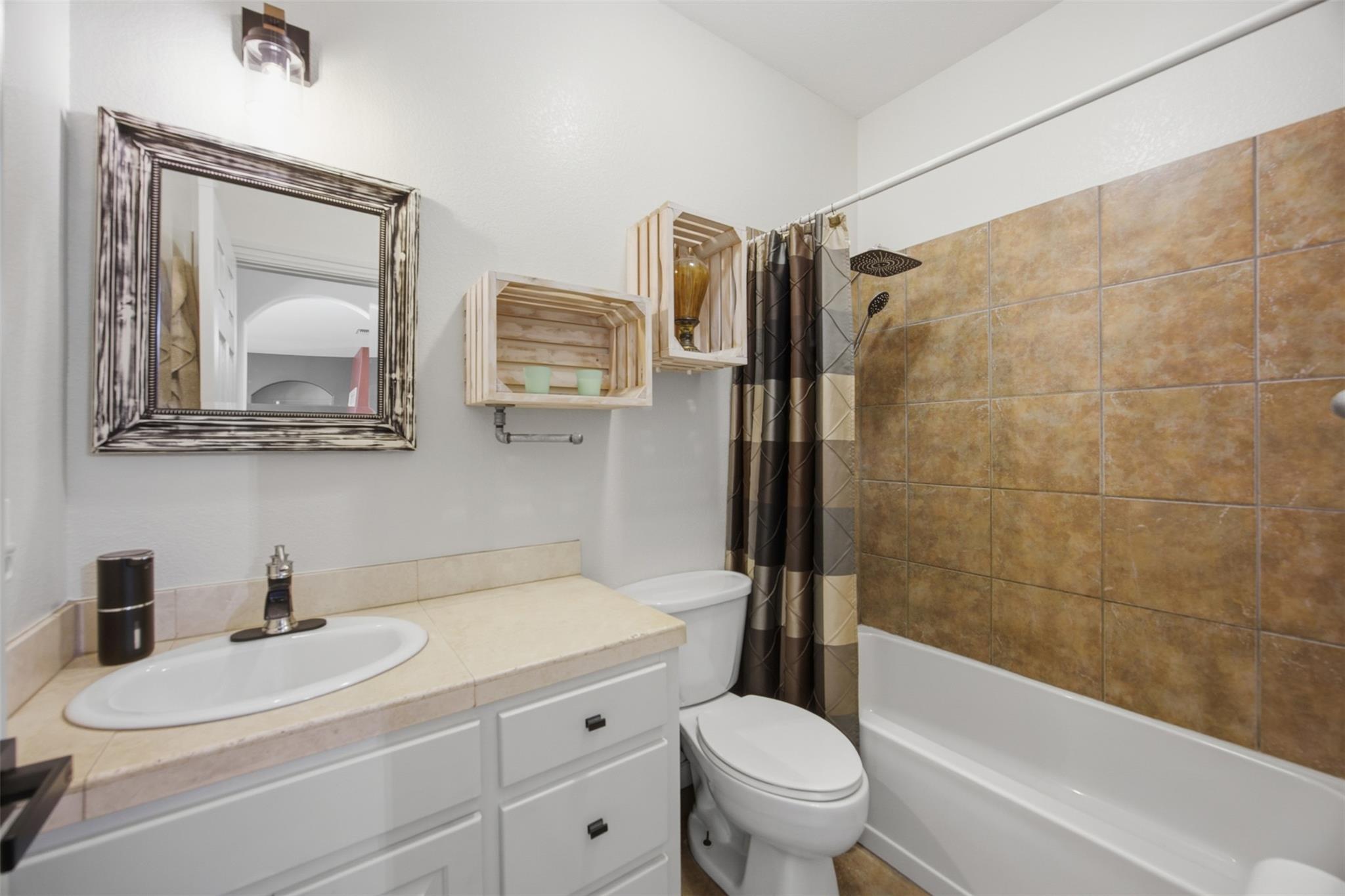 123 Meadowood Dr Property Photo 21
