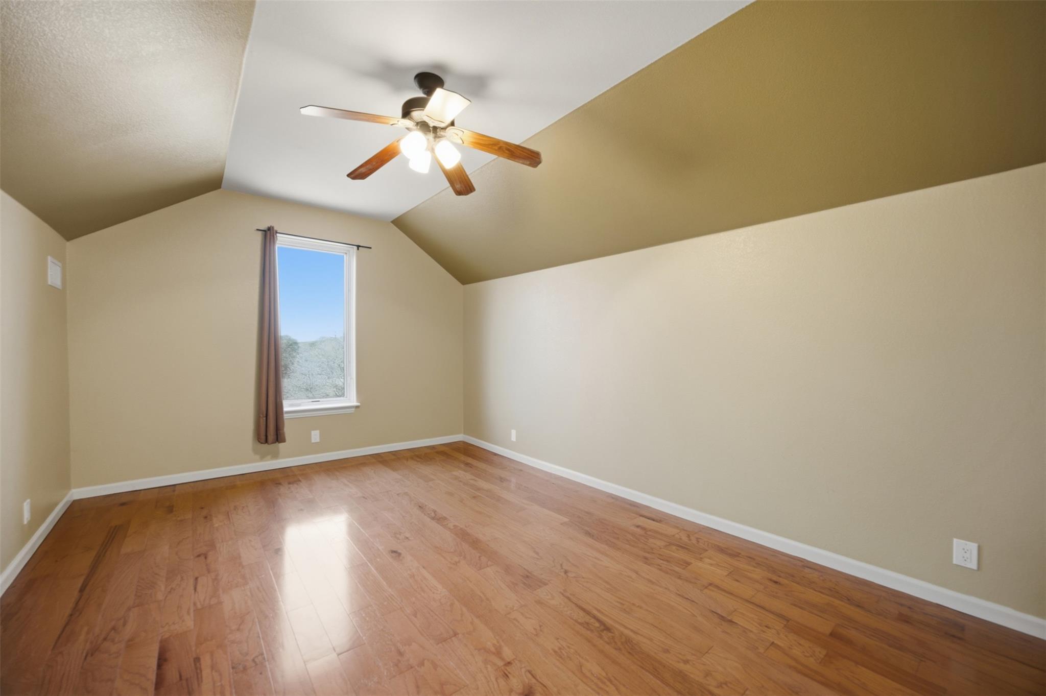 123 Meadowood Dr Property Photo 26