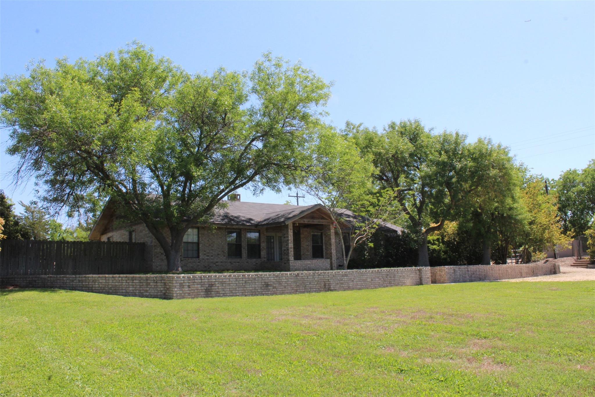 375 Mesa Dr Property Photo 16