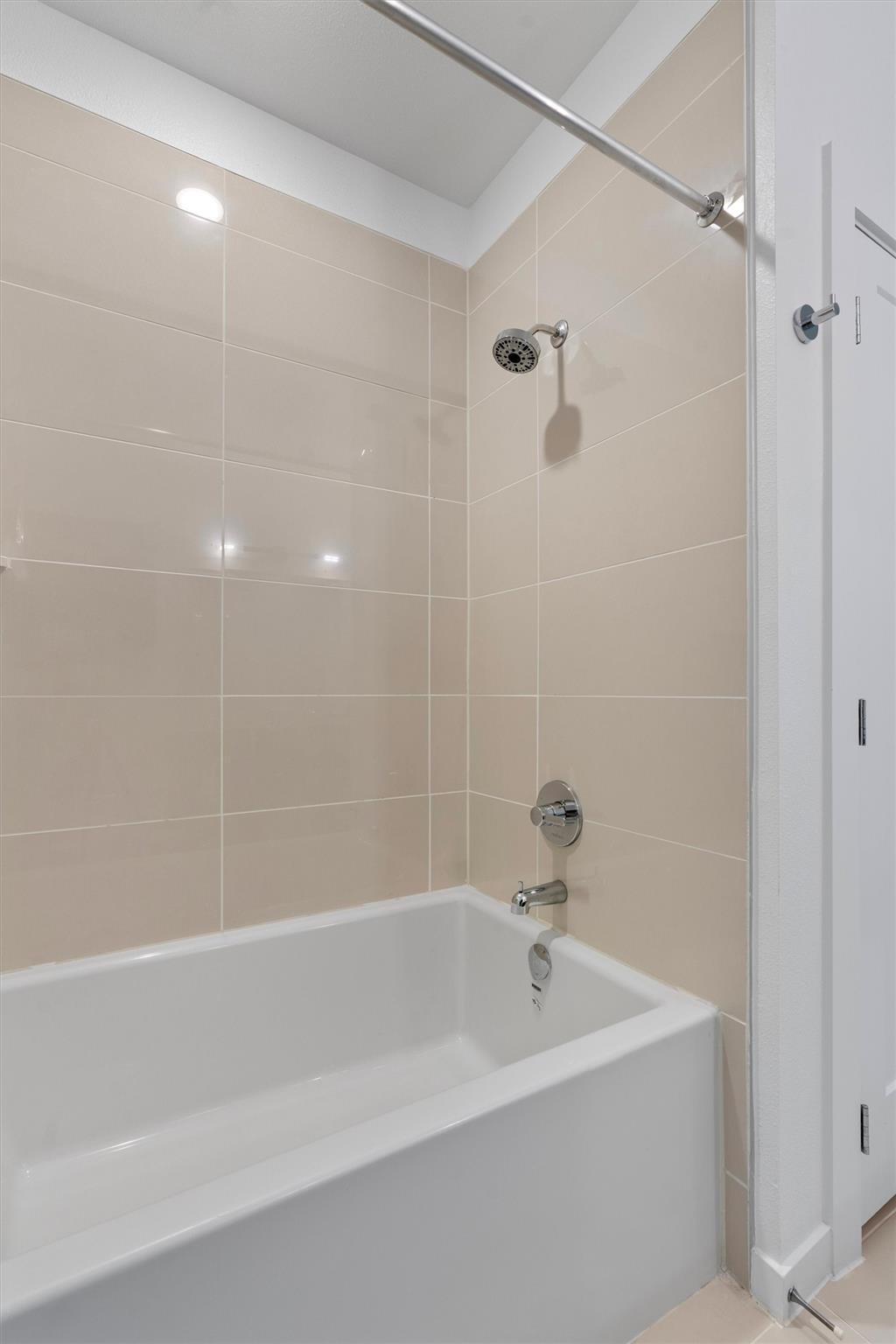 4801 Springdale Rd 1303 Property Photo 17