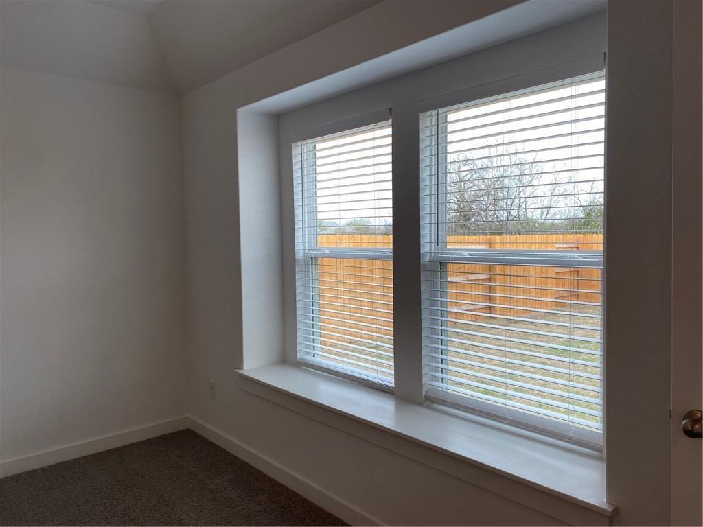 652 Pheasant Hill Ln Property Photo 12