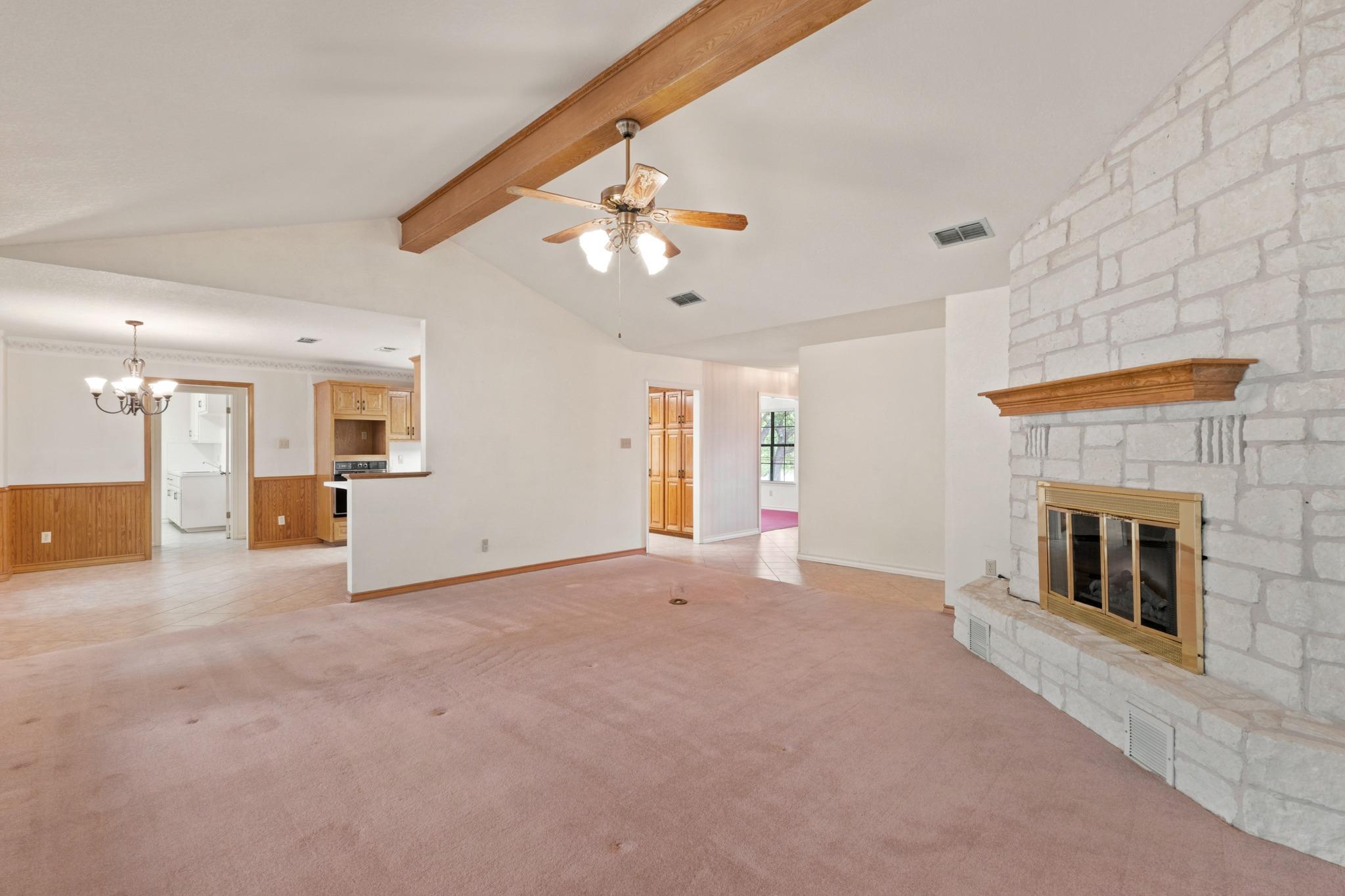 130 Lost River Rd Property Photo 6