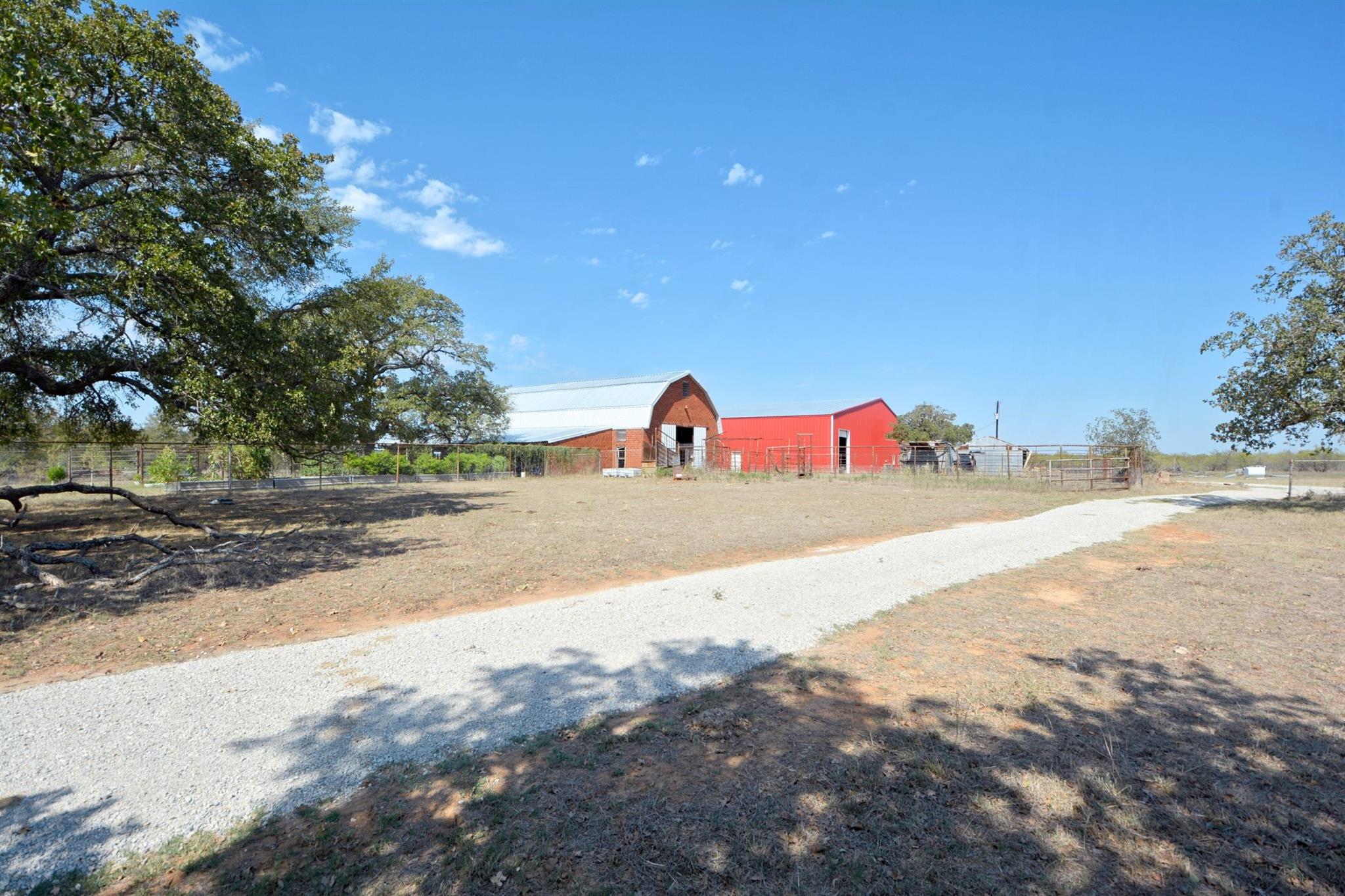 460 Eastside Lake Rd Property Photo 15