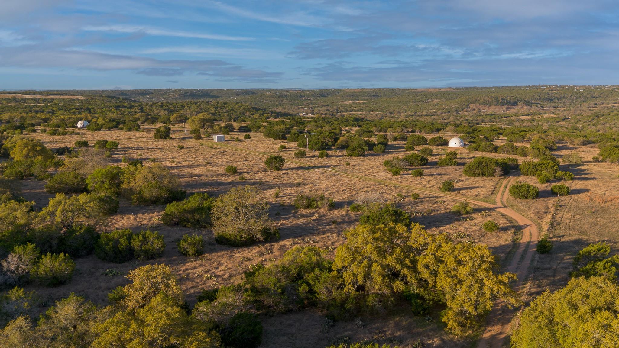 S Fm 1174 None Property Photo 2