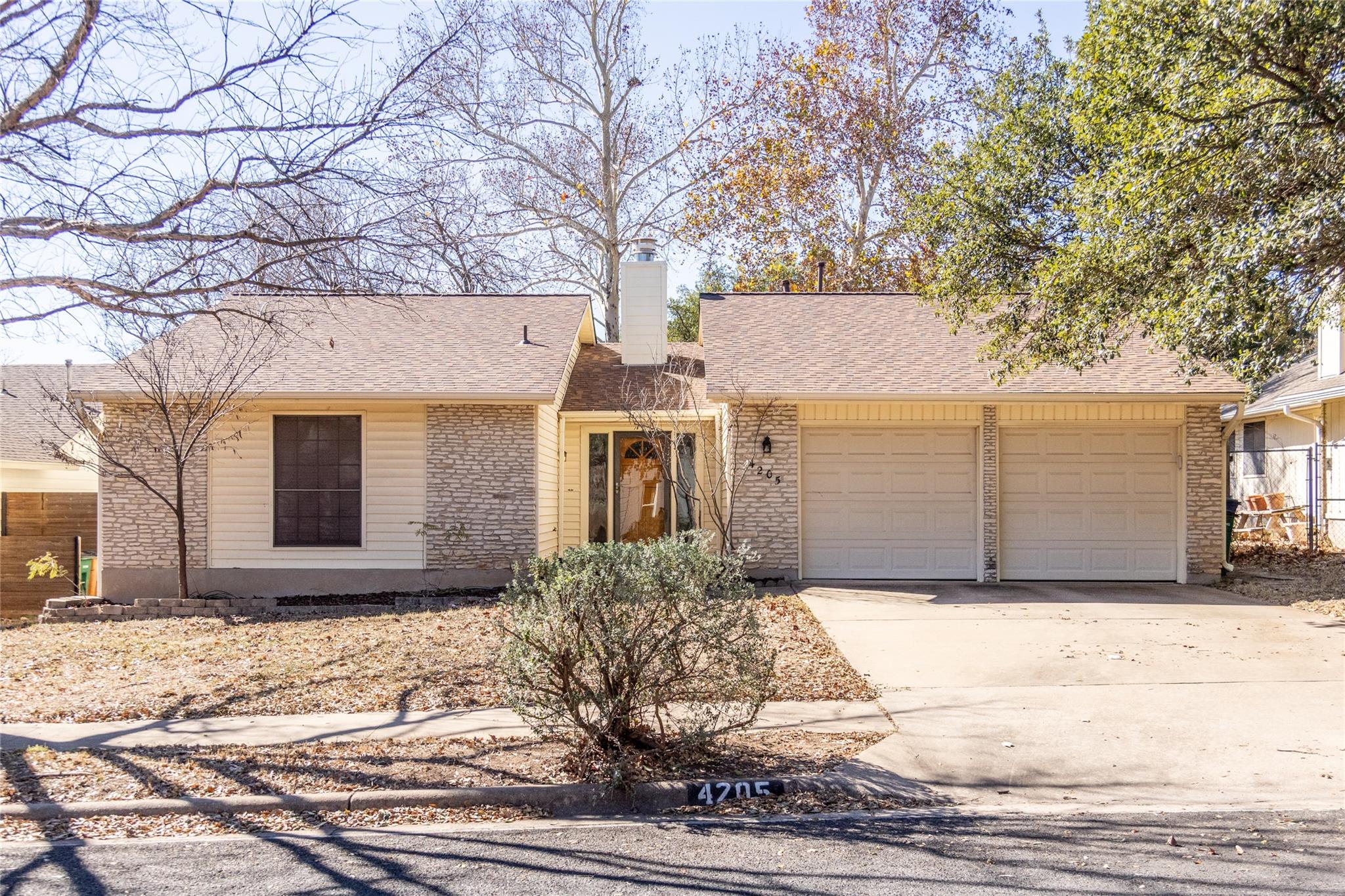 4205 Steve Scarbrough Dr Property Photo 1