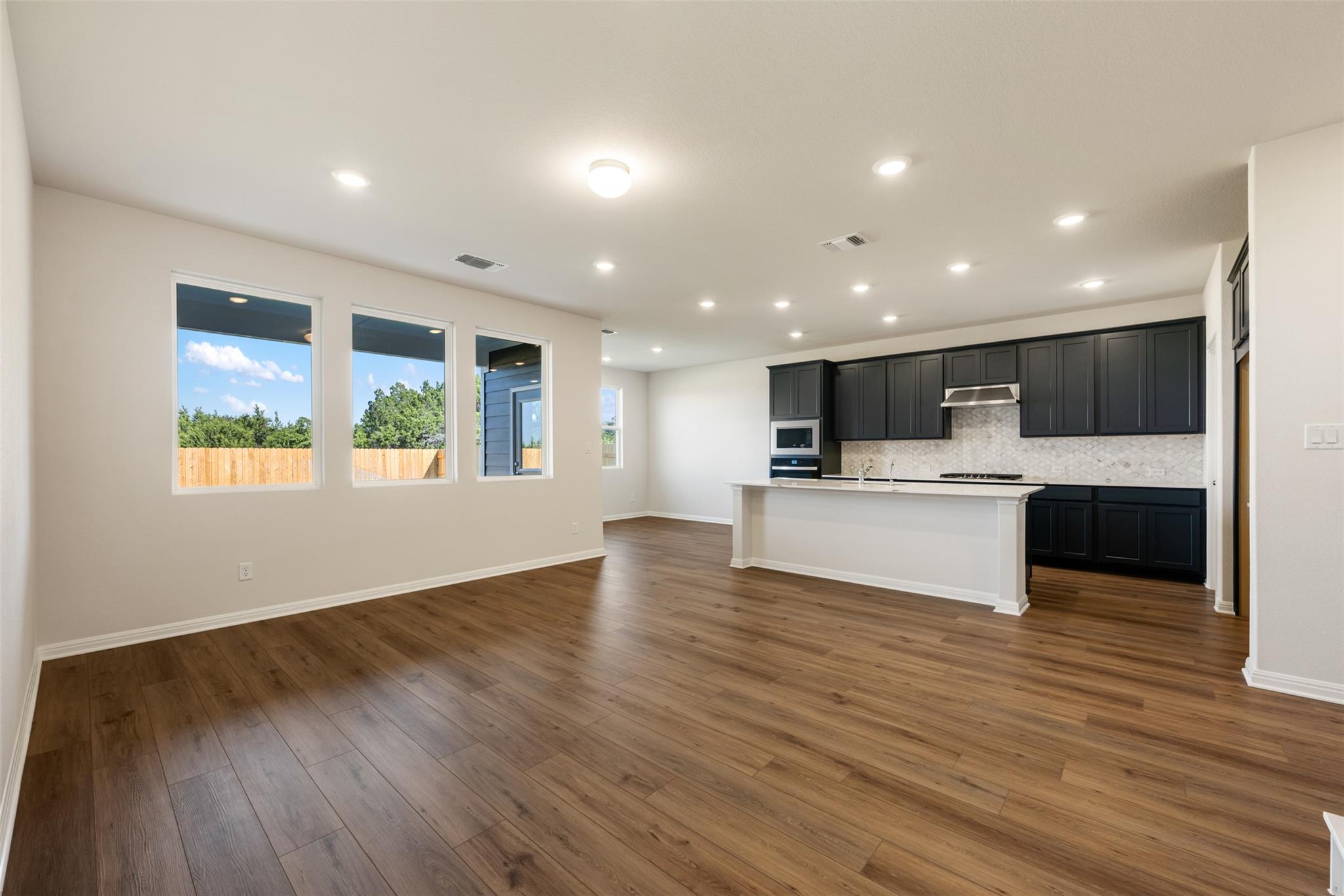 12613 Raven Meadow Dr Property Photo 8