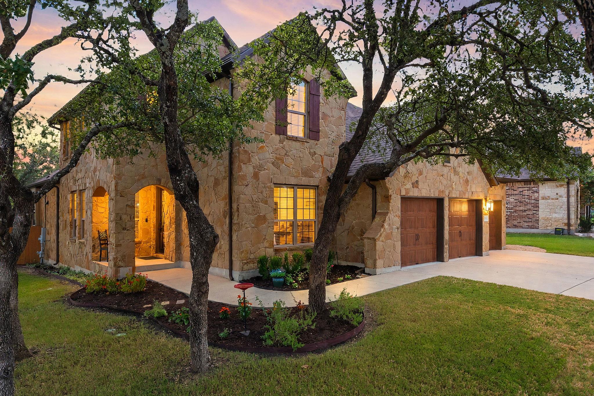 1708 Ambling Trl Property Photo 1