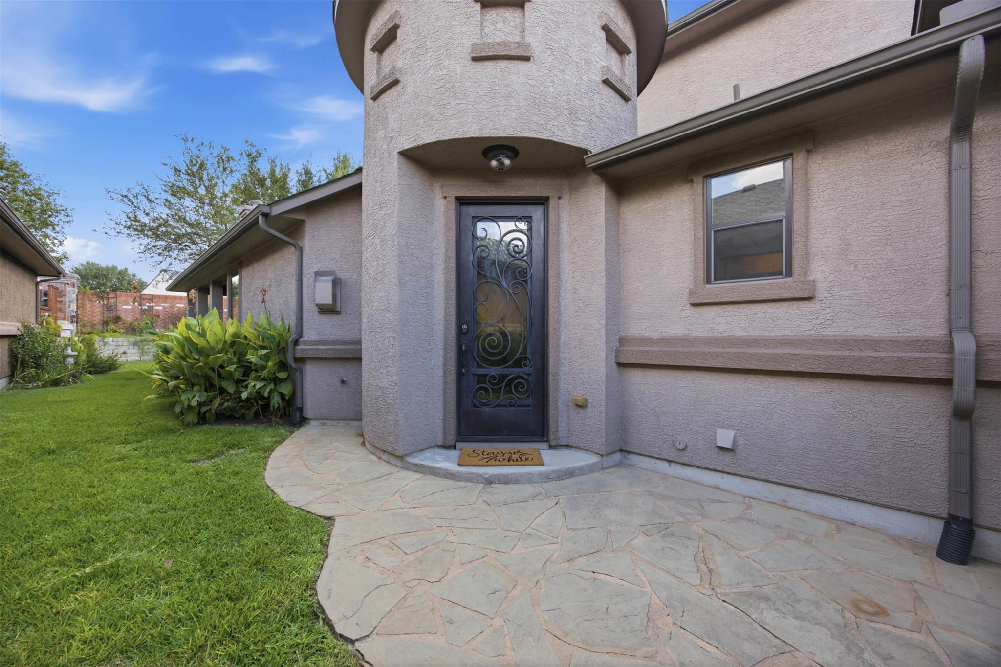 4332 Teravista Club Dr #9 Property Photo 3