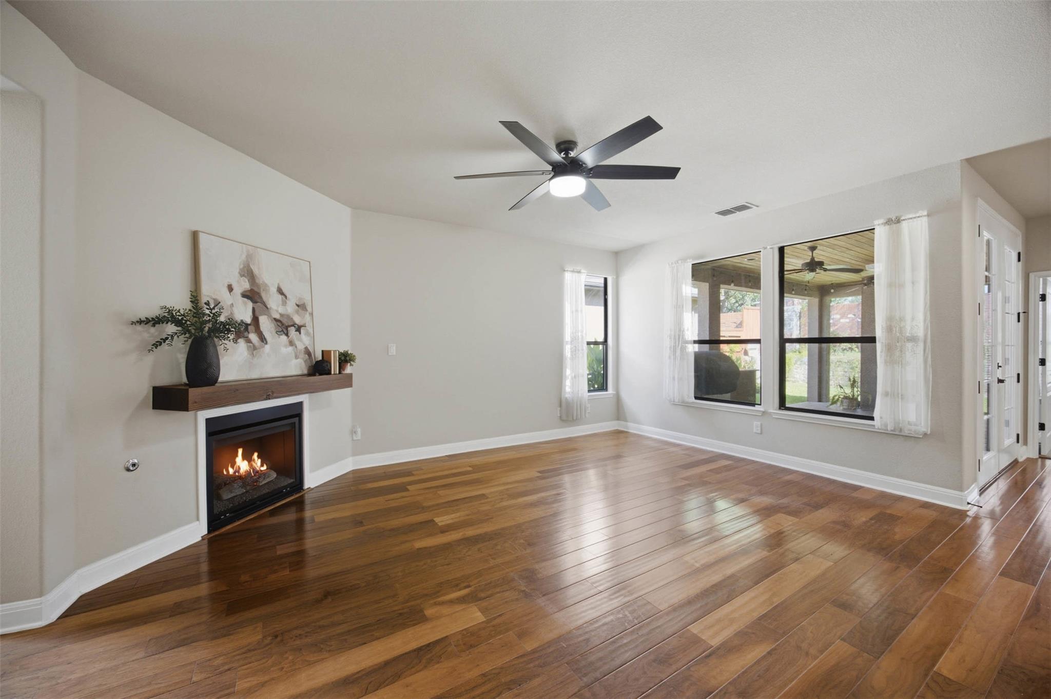 4332 Teravista Club Dr #9 Property Photo 6