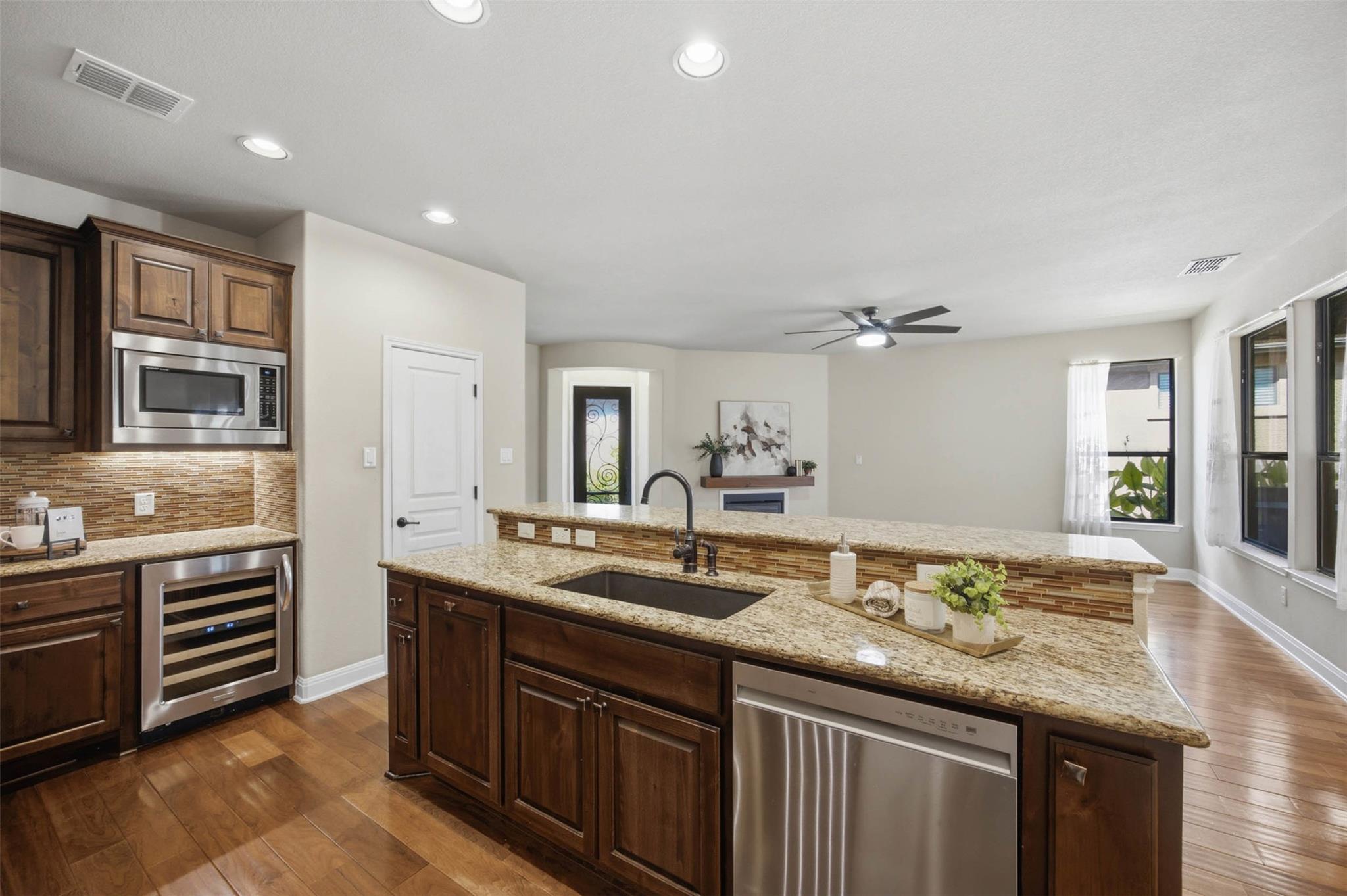 4332 Teravista Club Dr #9 Property Photo 8