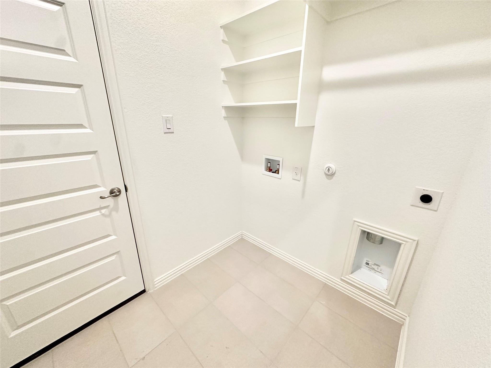 155 Douglass Way Property Photo 13