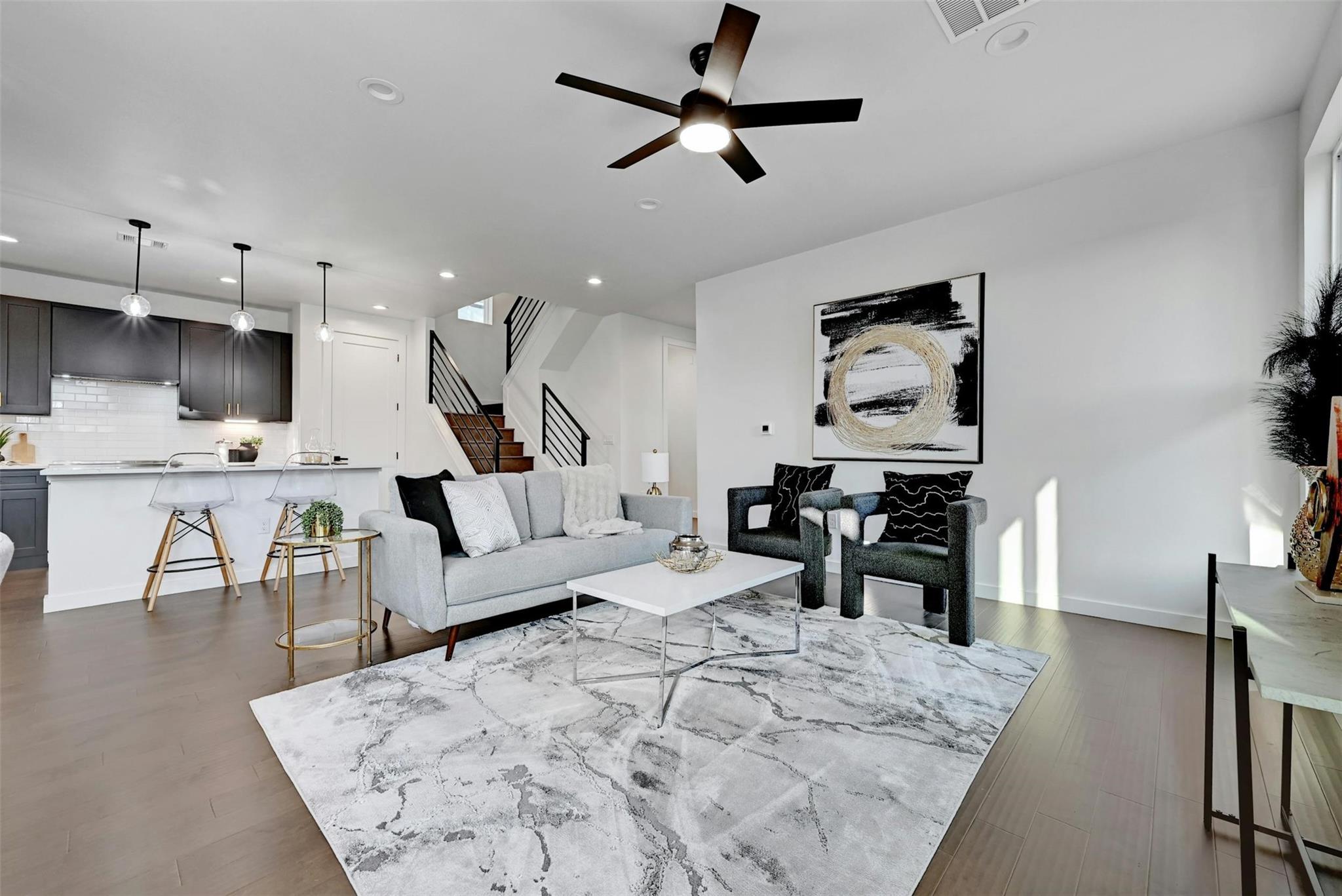 6210 Larch Ter #a Property Photo 12