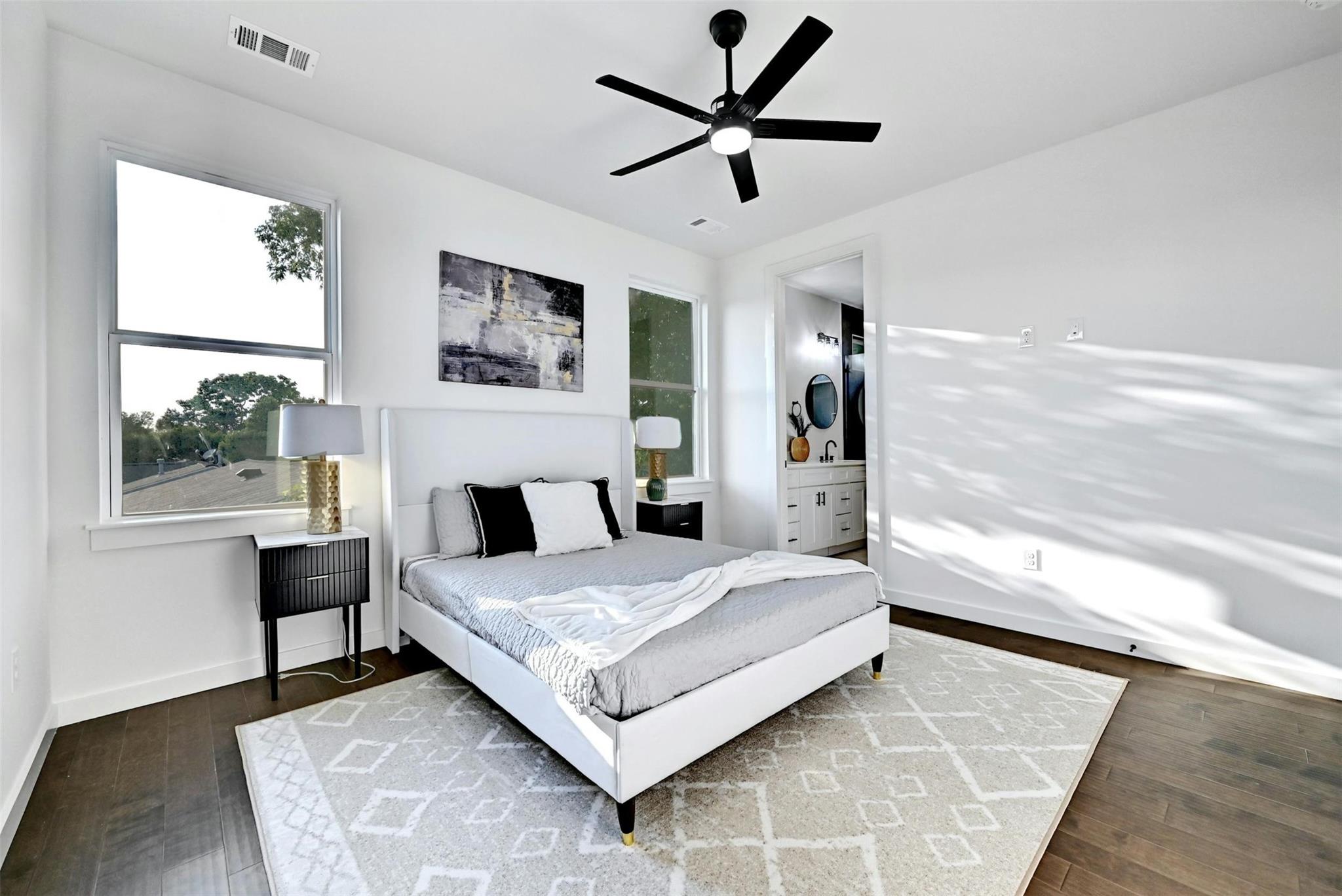 6210 Larch Ter #a Property Photo 18