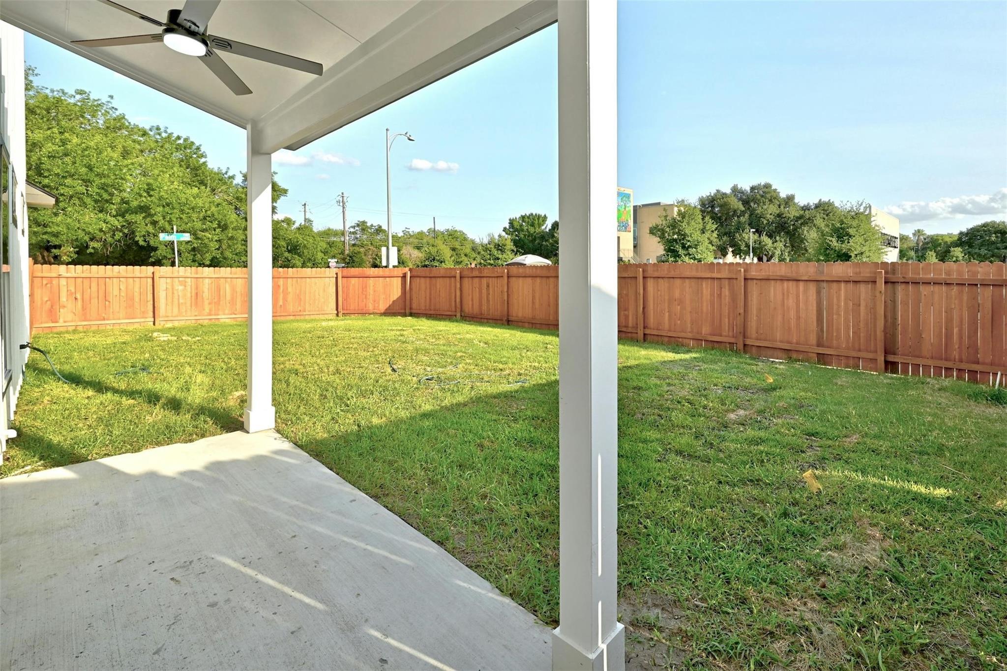 6210 Larch Ter #a Property Photo 26