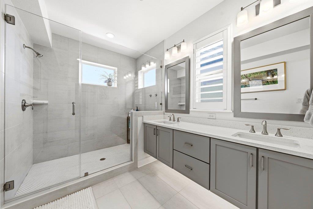634 Chambray None Property Photo 19
