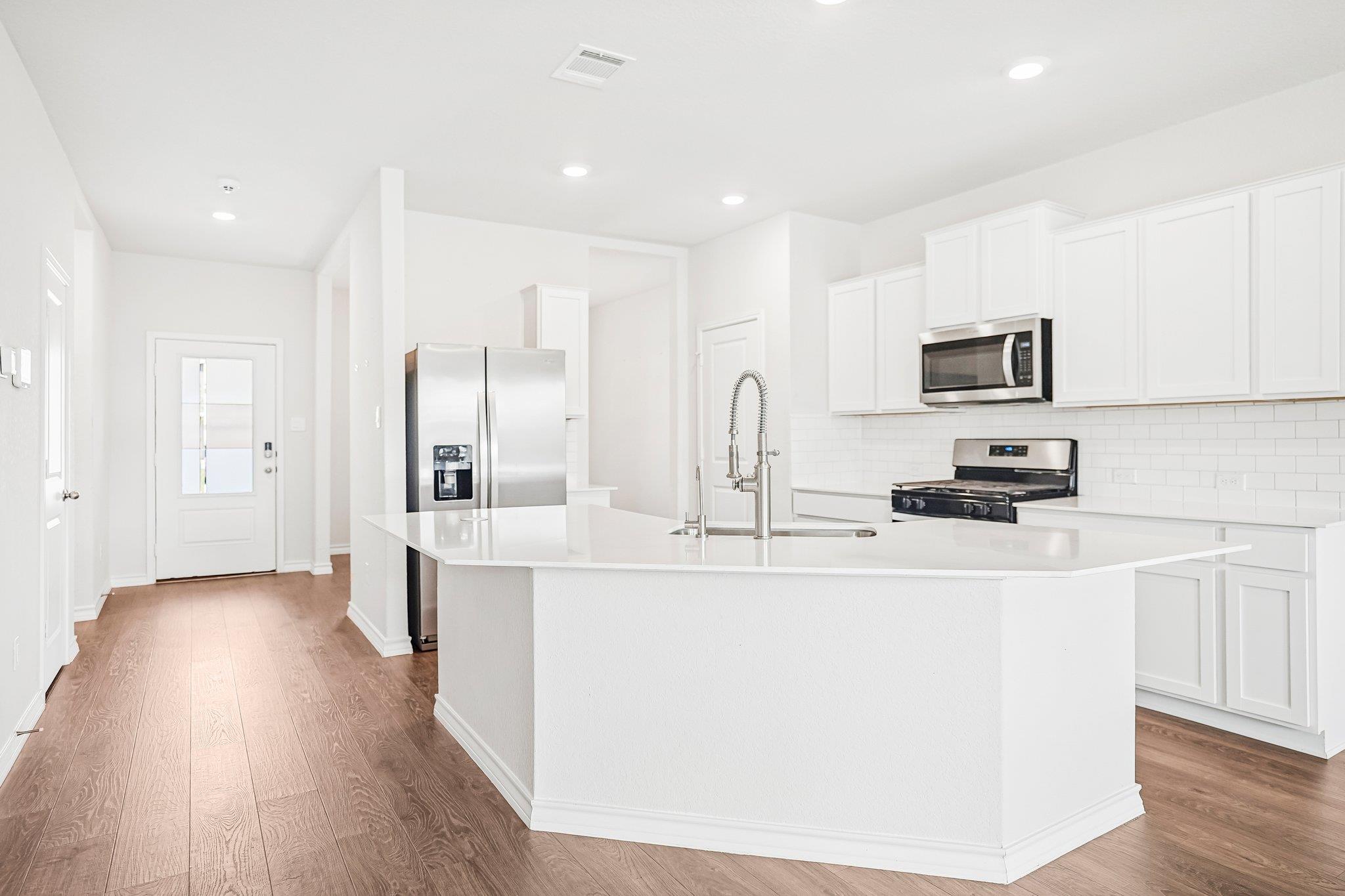 627 Fluted Shls Property Photo 13