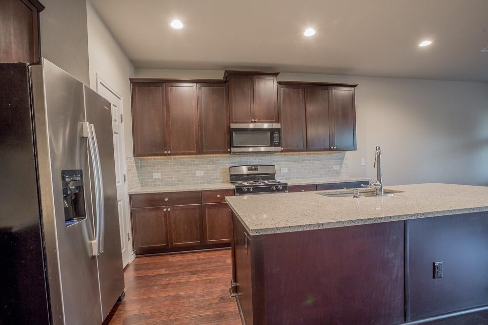 1348 Eagle Ray St Property Photo 7