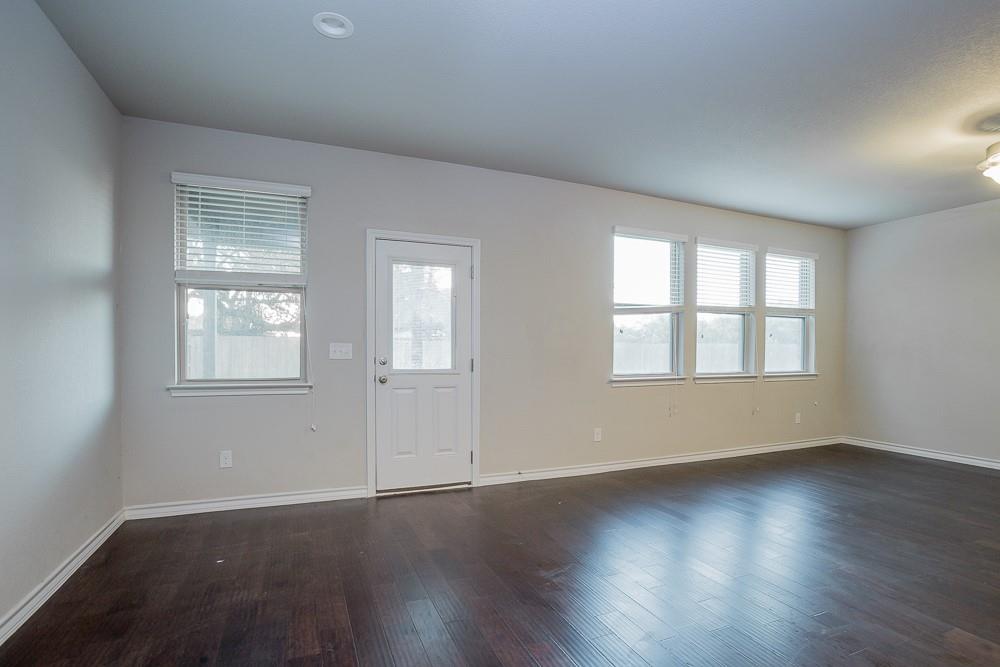 1348 Eagle Ray St Property Photo 32