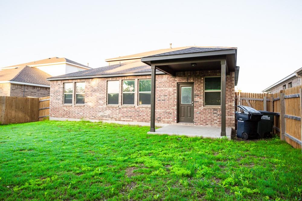 1348 Eagle Ray St Property Photo 34