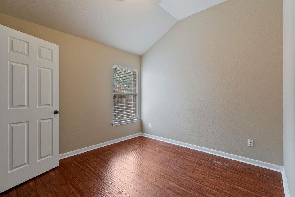 1541 Stone Rim Loop Property Photo 17