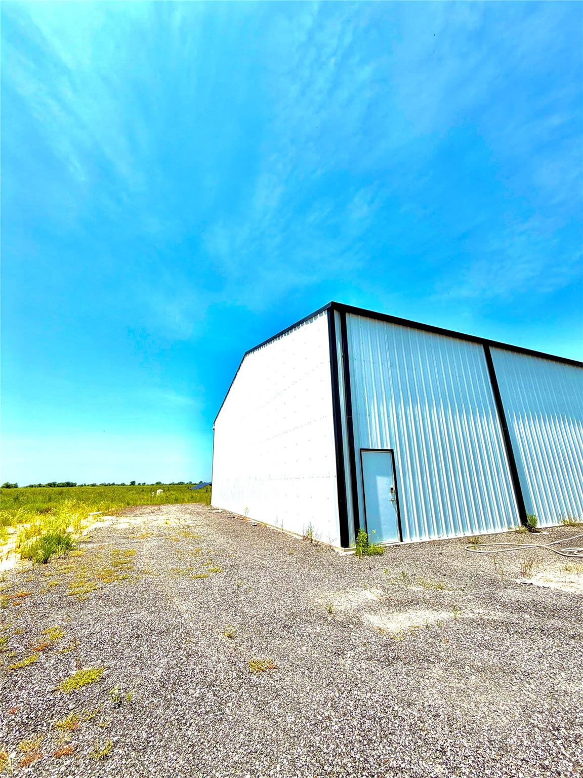 1178 Beal Rd Property Photo 1