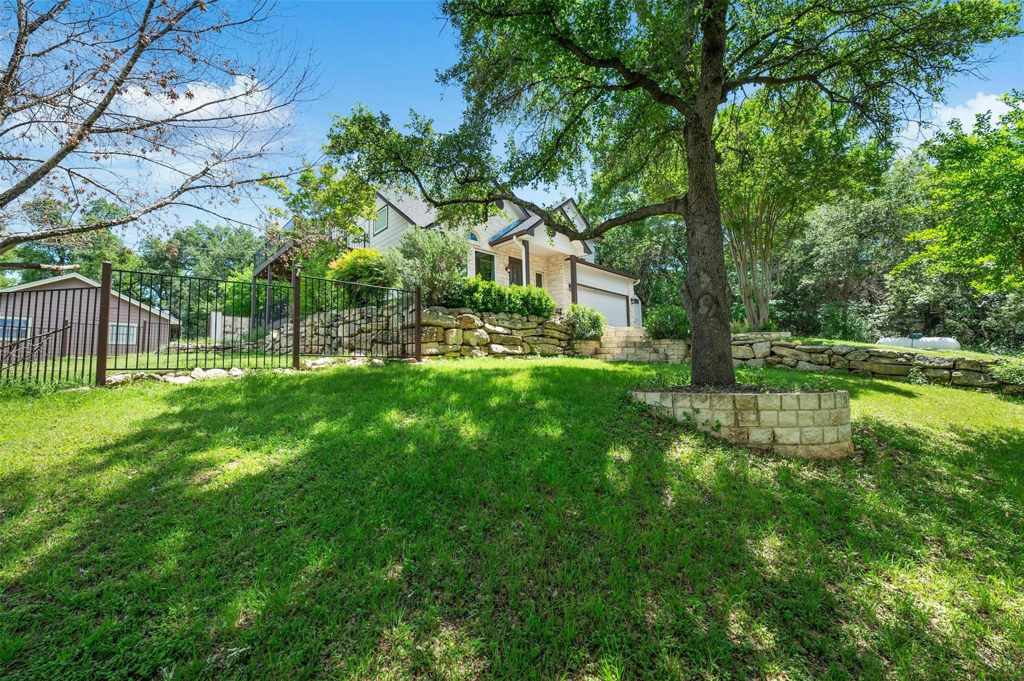 5203 Pryor Ln Property Photo
