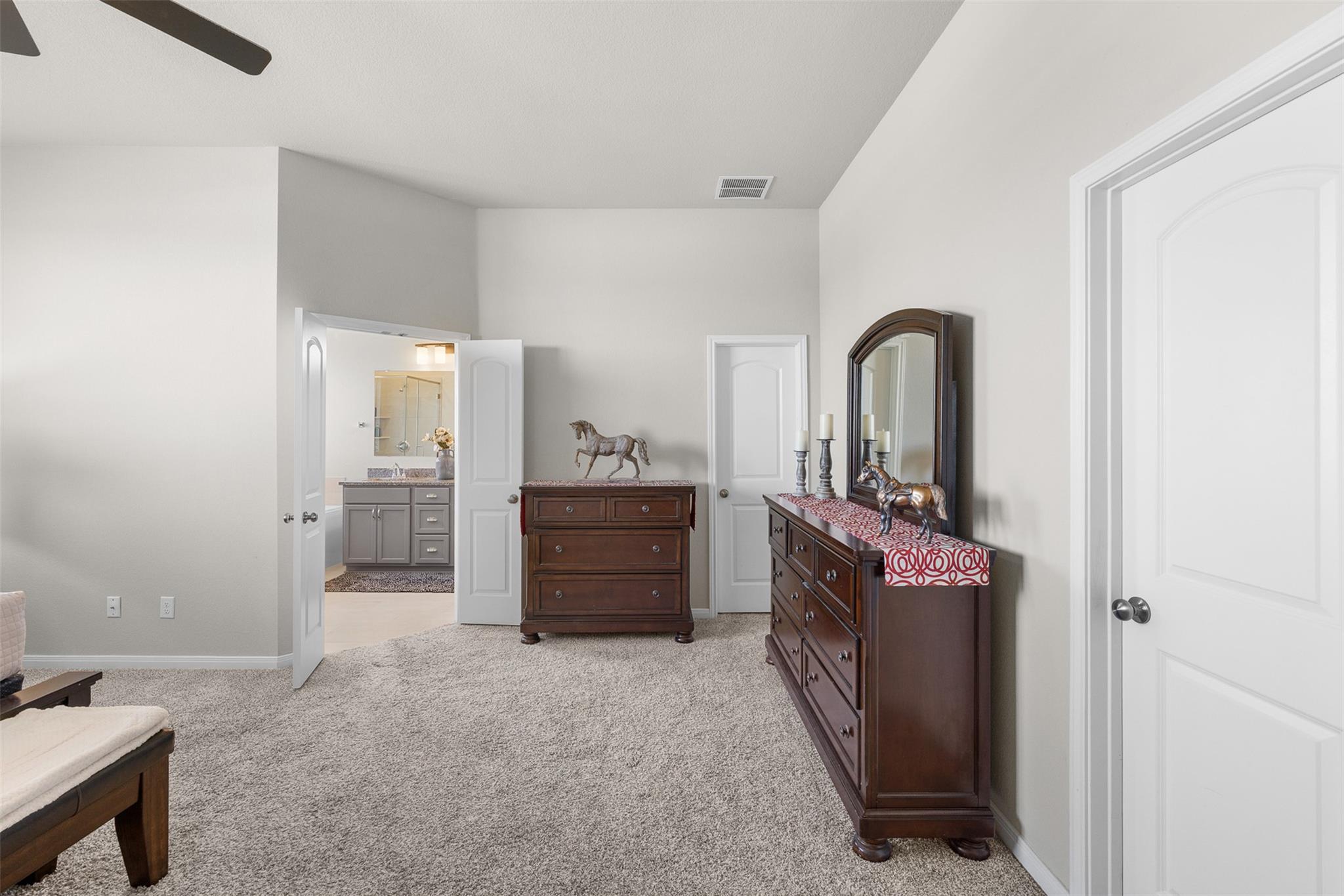 6620 Mcgregor Loop Property Photo 13