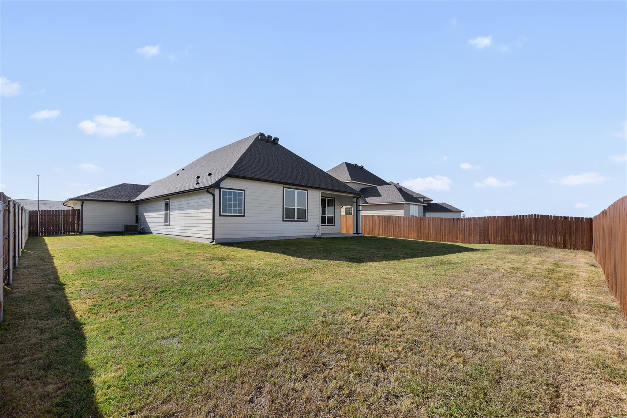 6620 Mcgregor Loop Property Photo 24