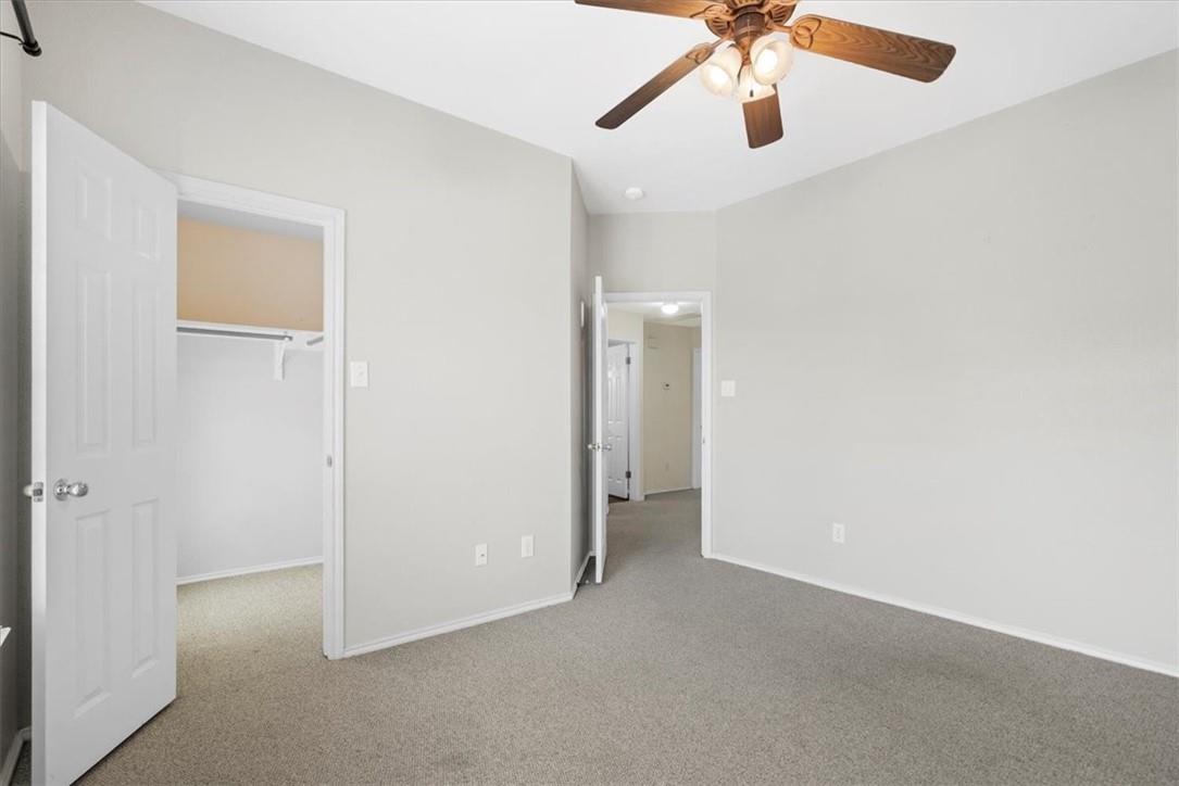 2225 Speidel Dr Property Photo 22