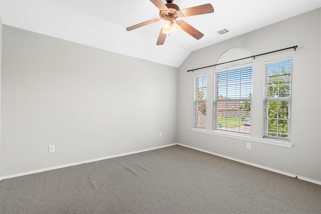 2225 Speidel Dr Property Photo 23
