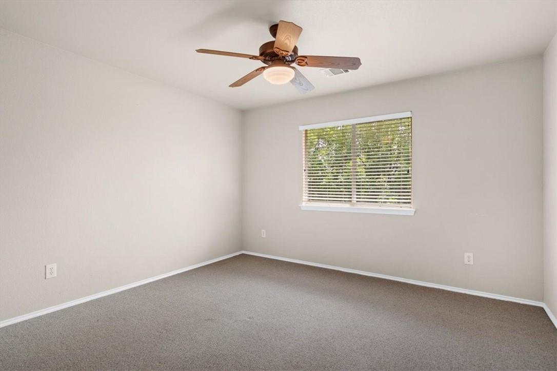 2225 Speidel Dr Property Photo 30