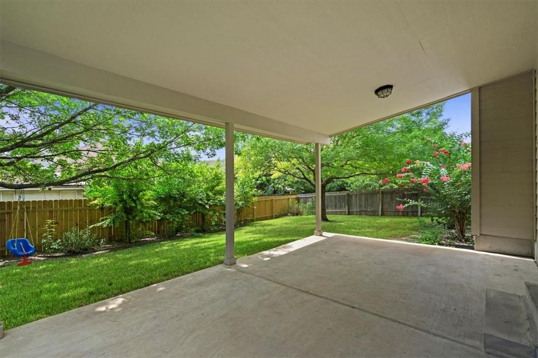 2225 Speidel Dr Property Photo 33