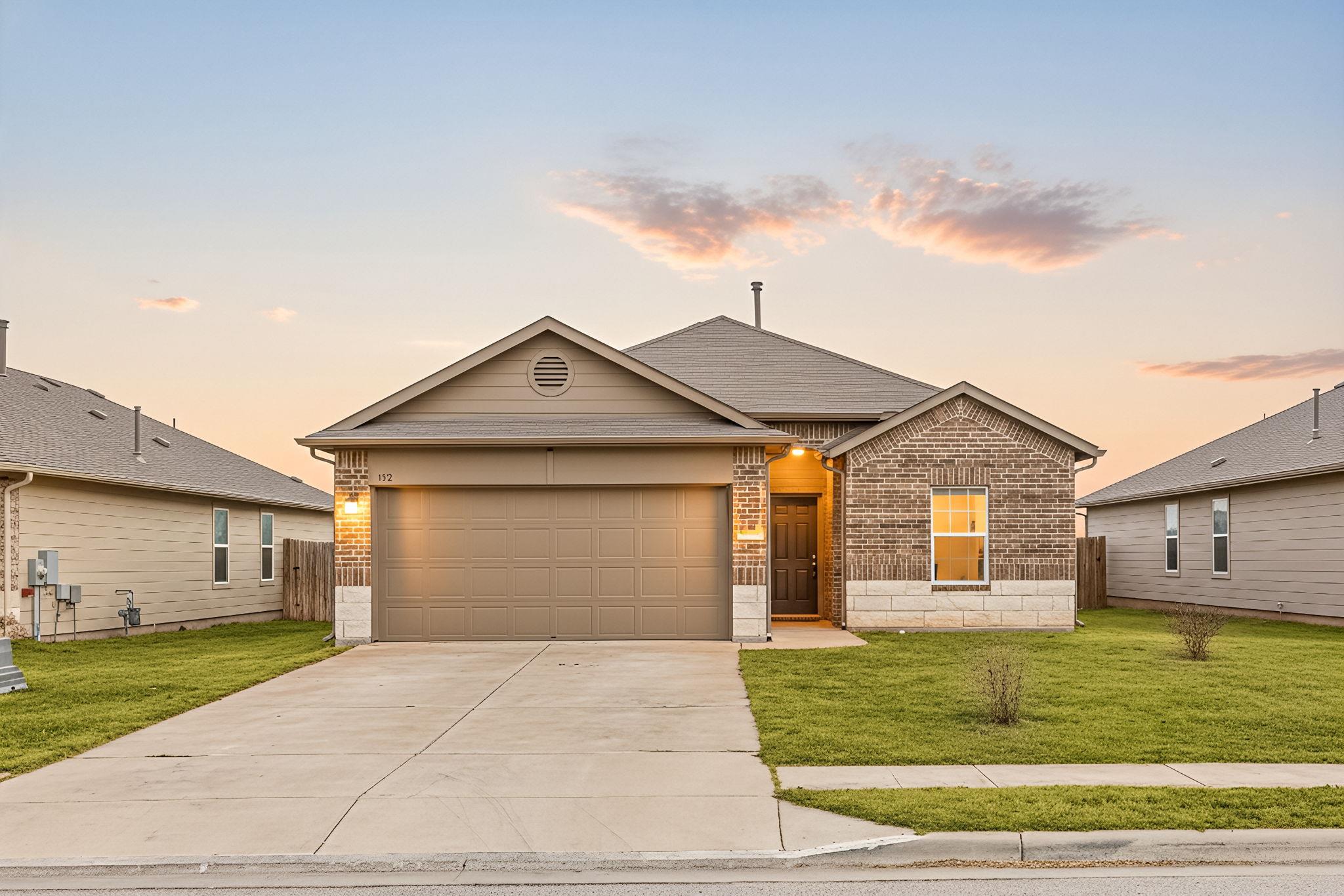 152 Cibolo Creek Dr Property Photo 1