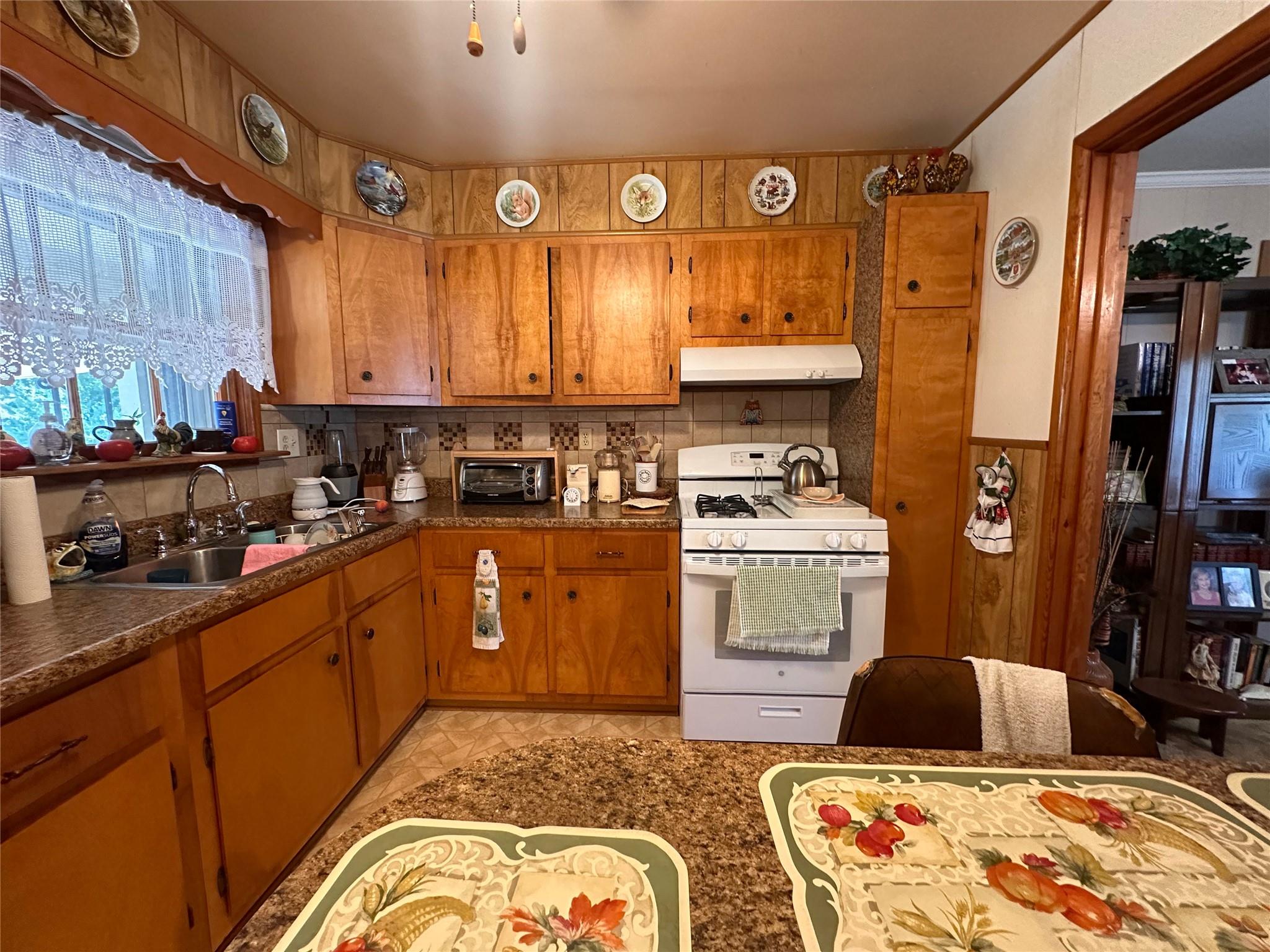 1109 Gray Dr Property Photo 23