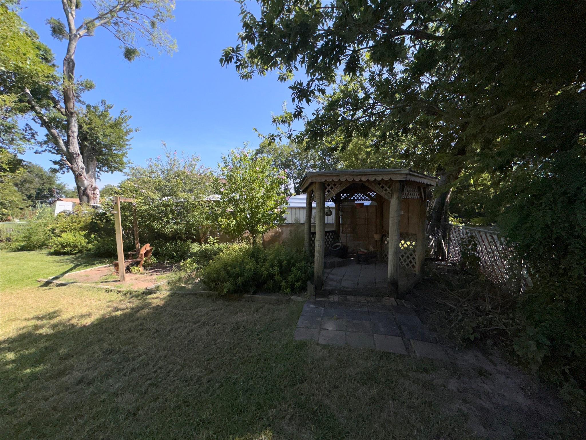 1109 Gray Dr Property Photo 38