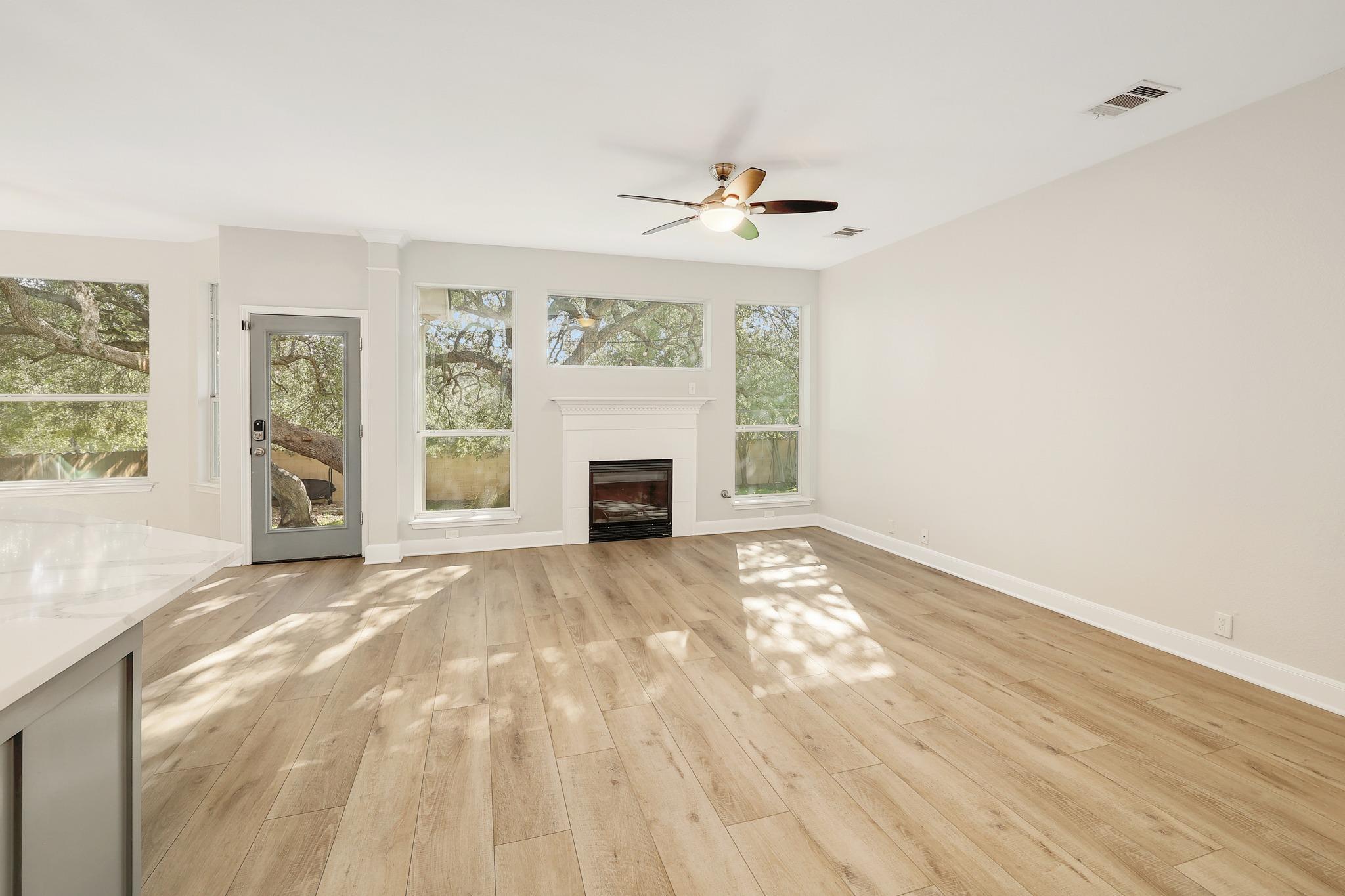 3104 Argento Pl Property Photo 4