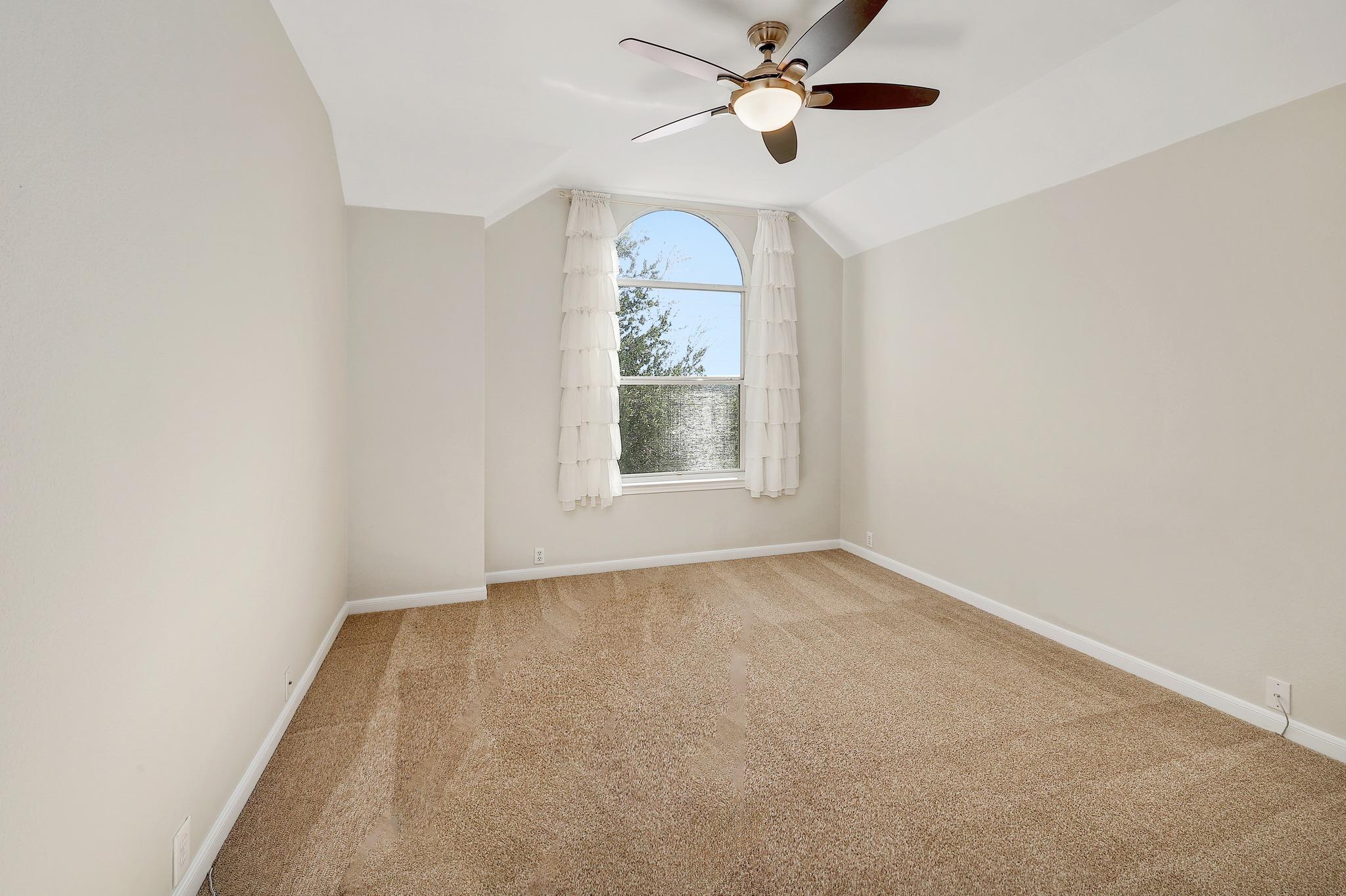 3104 Argento Pl Property Photo 14