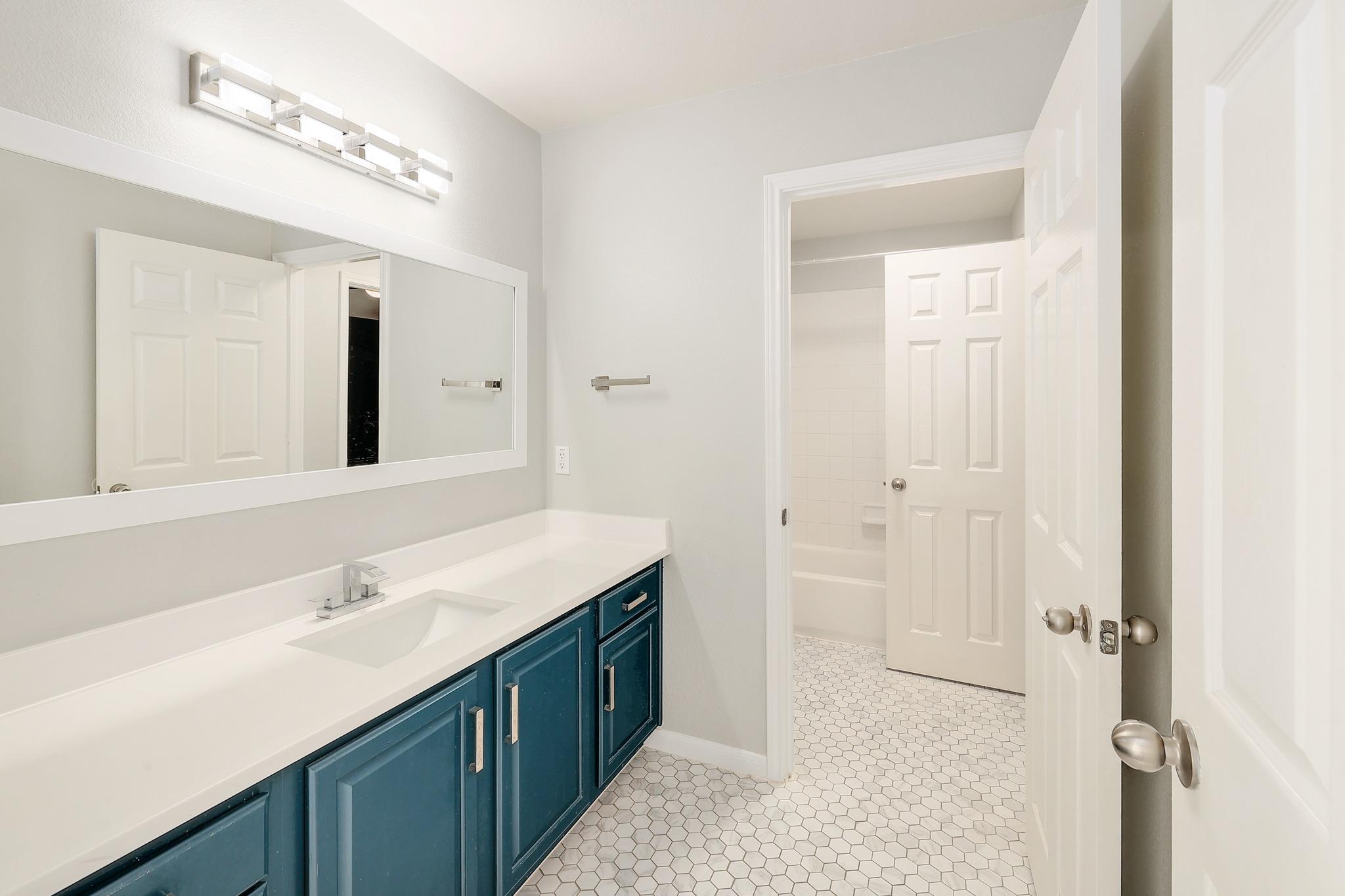 3104 Argento Pl Property Photo 15