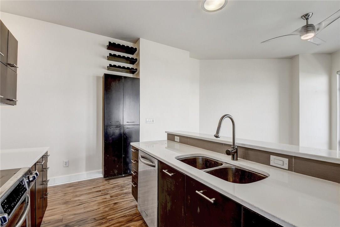 603 Davis St 2010 Property Photo 11