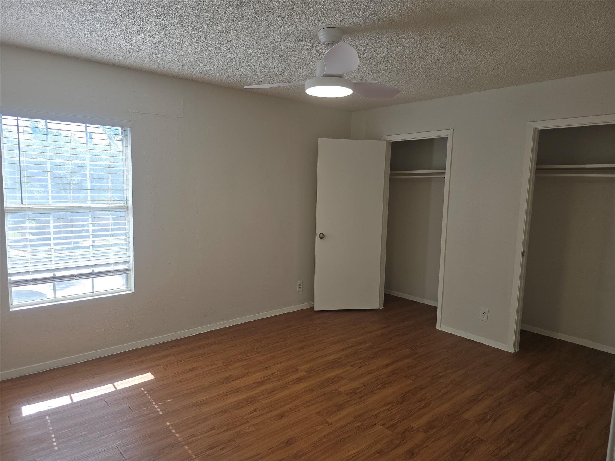 7108 Creekside Dr #b Property Photo 12