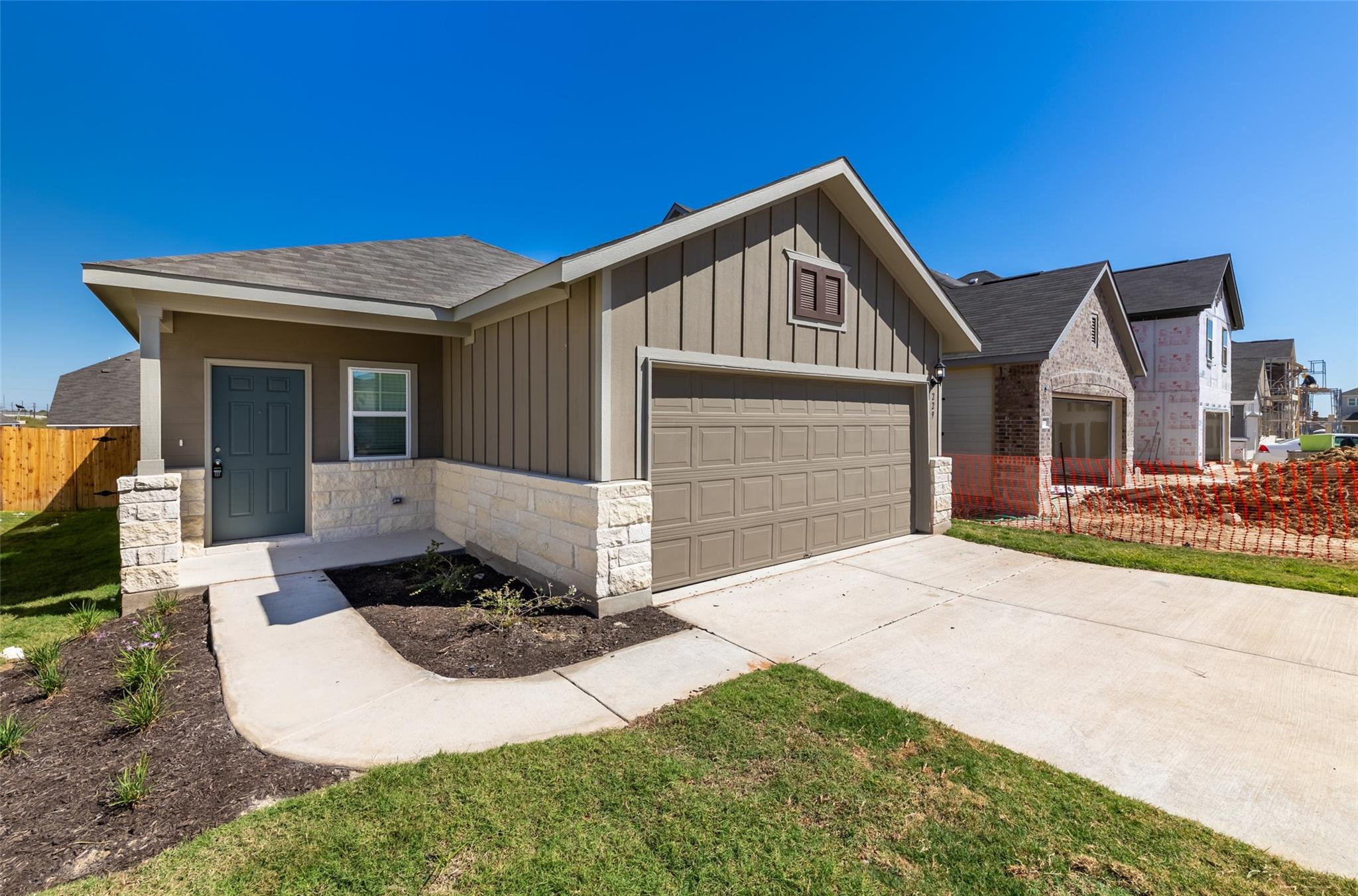 229 Cherry Vine Dr Property Photo