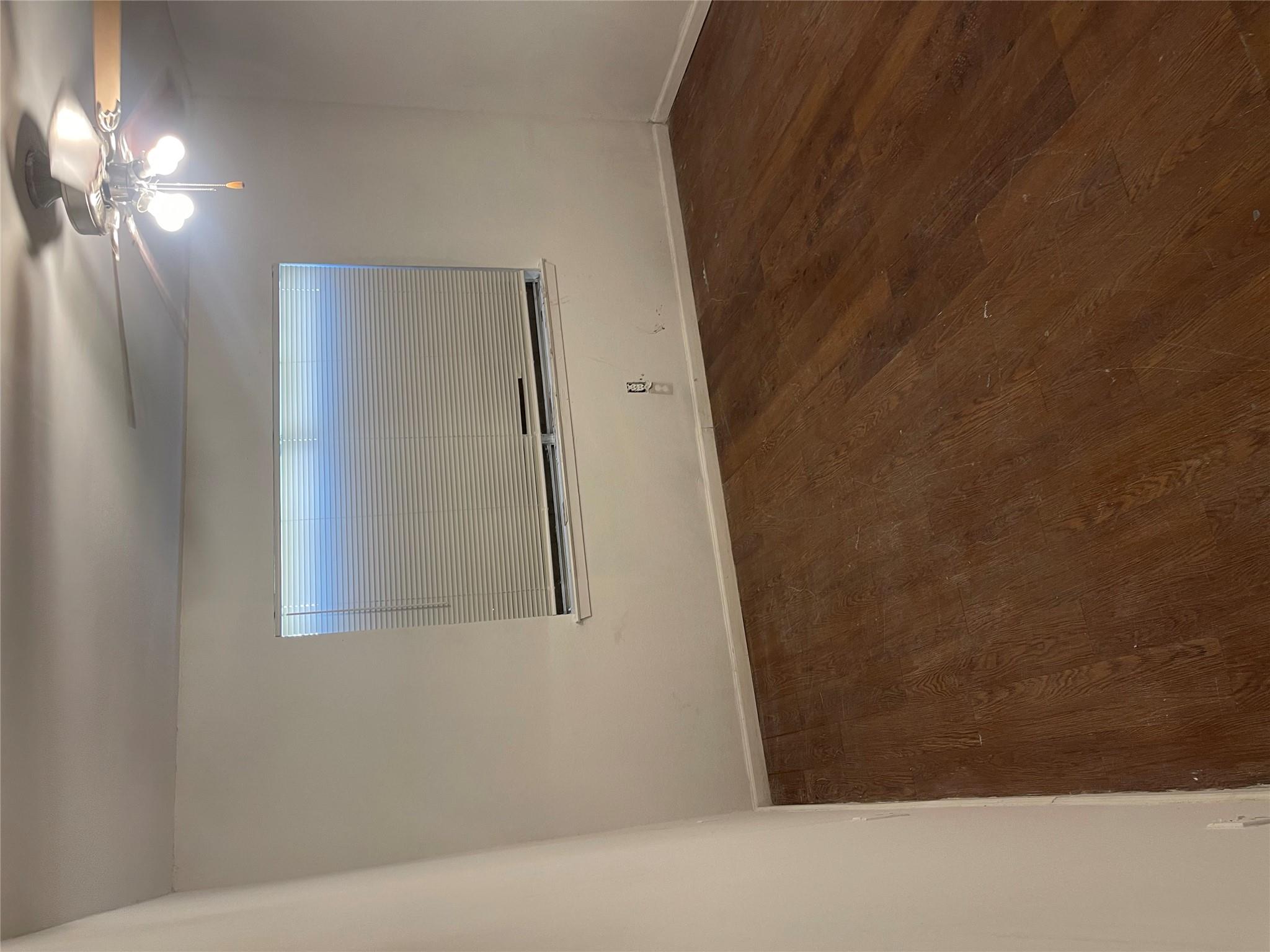 1902 West Loop Loop #a-1 Property Photo 11