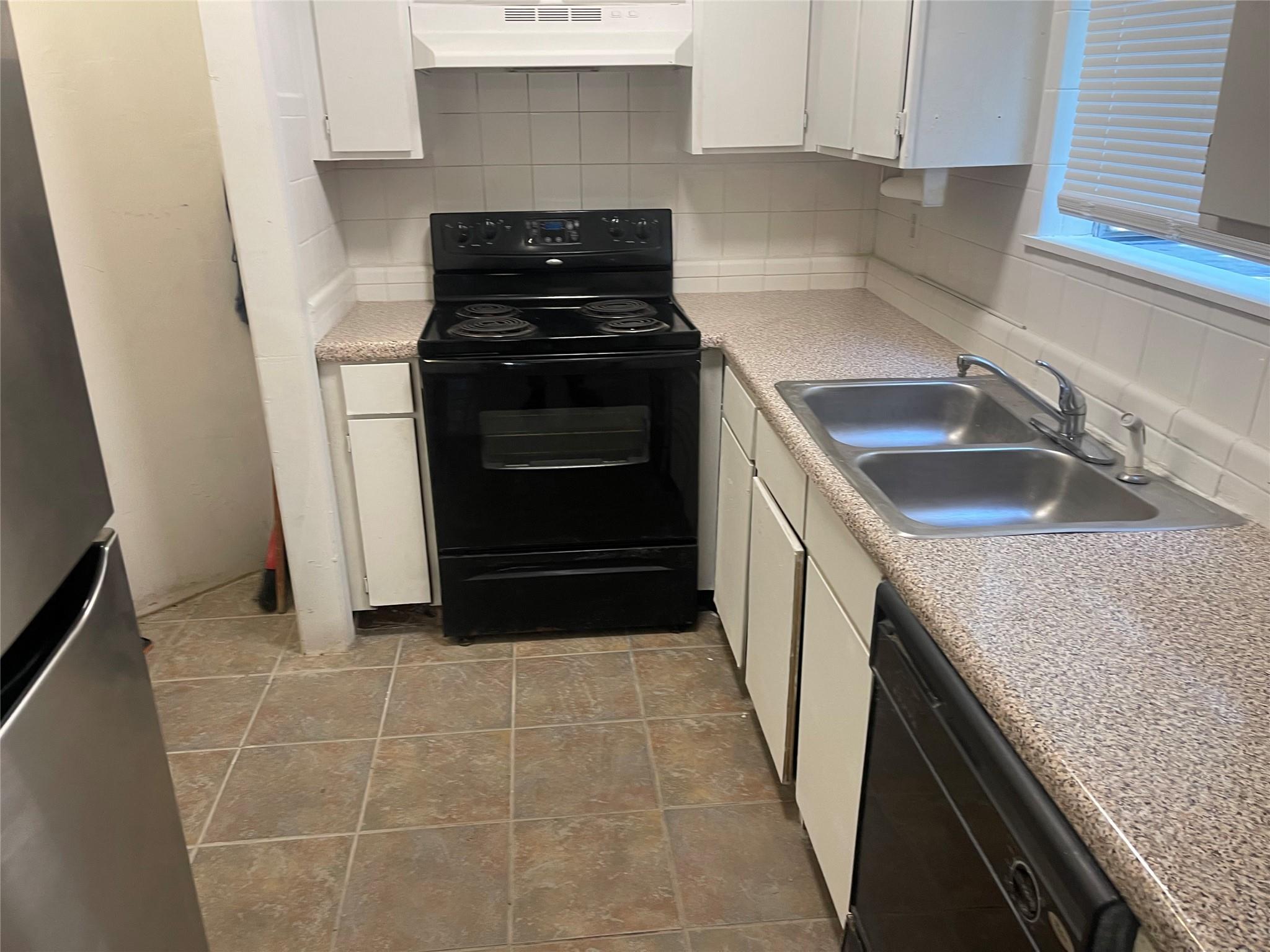 1902 West Loop Loop #a-1 Property Photo 14