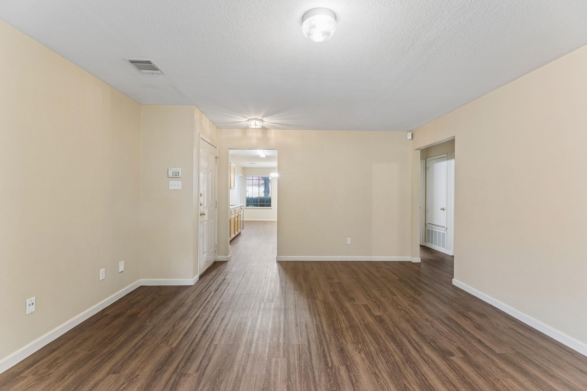 1519 Miss Allisons Way Property Photo 10