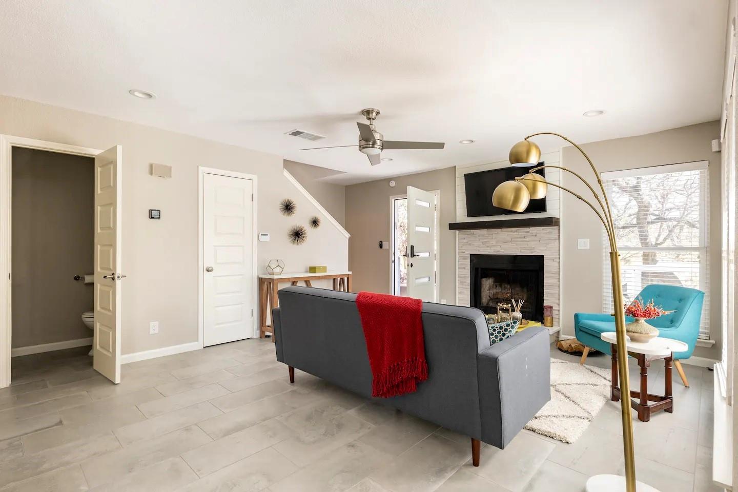 1510 Camp Craft Rd #c Property Photo 3