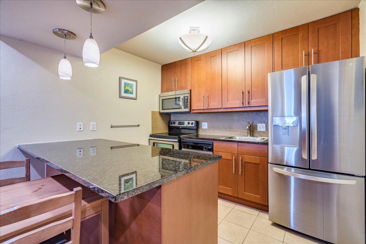 7685 Northcross Dr #521 Property Photo 8
